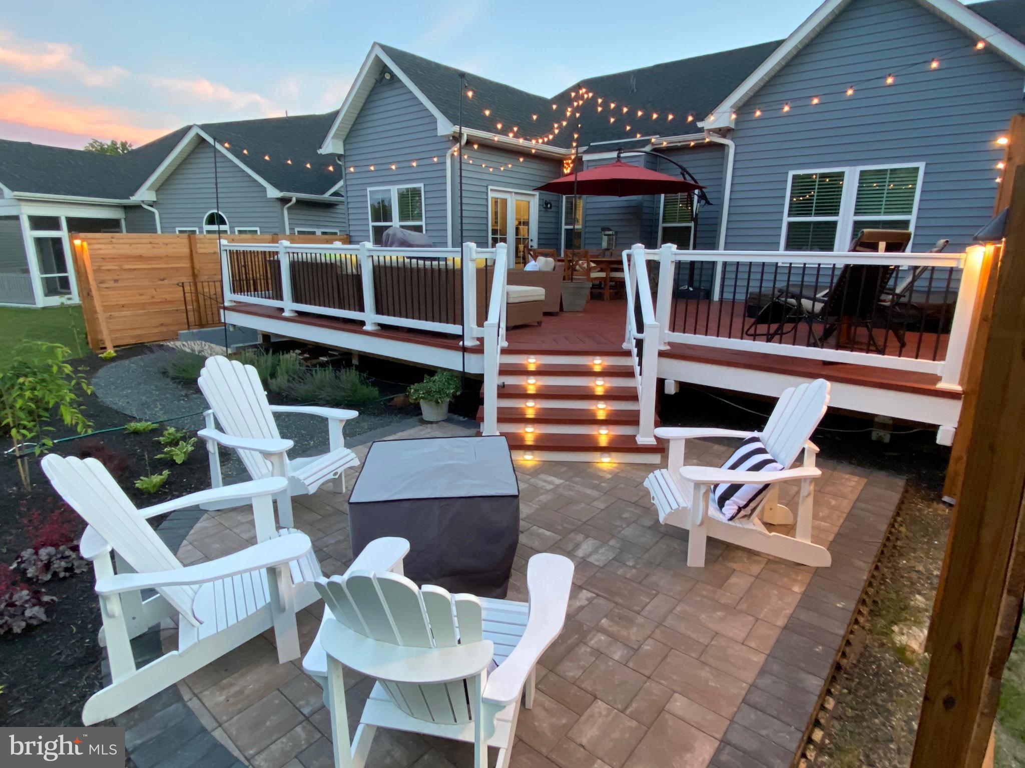 TWO RIVERS - Residential