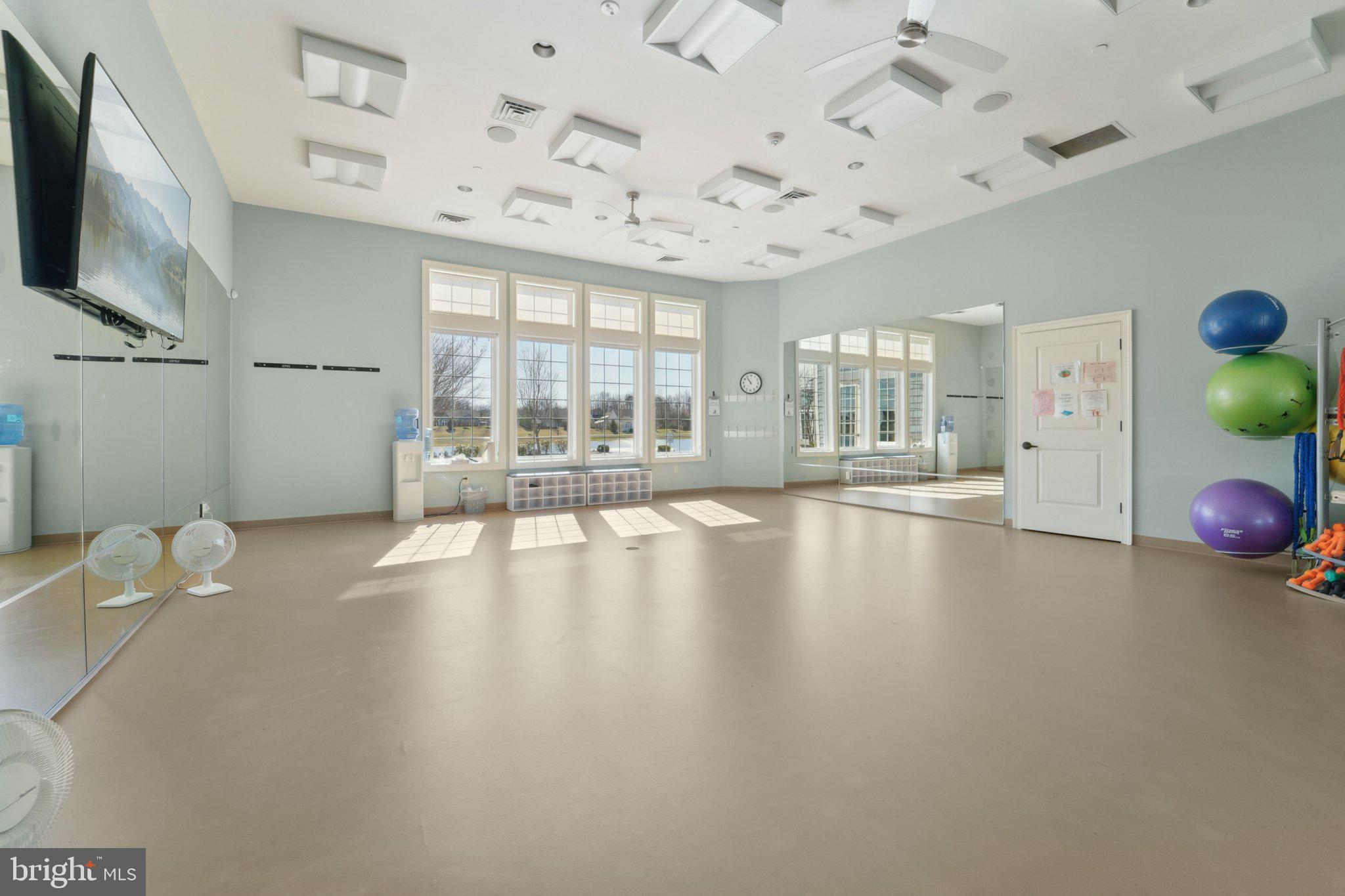 TWO RIVERS - Residential