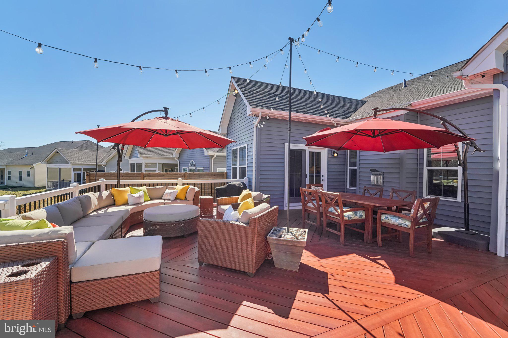 TWO RIVERS - Residential