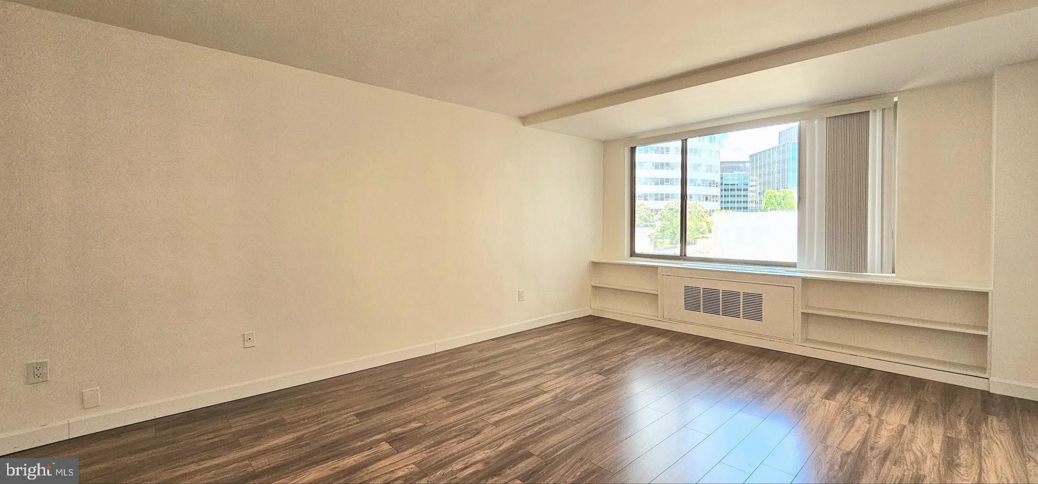 1121 ARLINGTON BOULEVARD 525