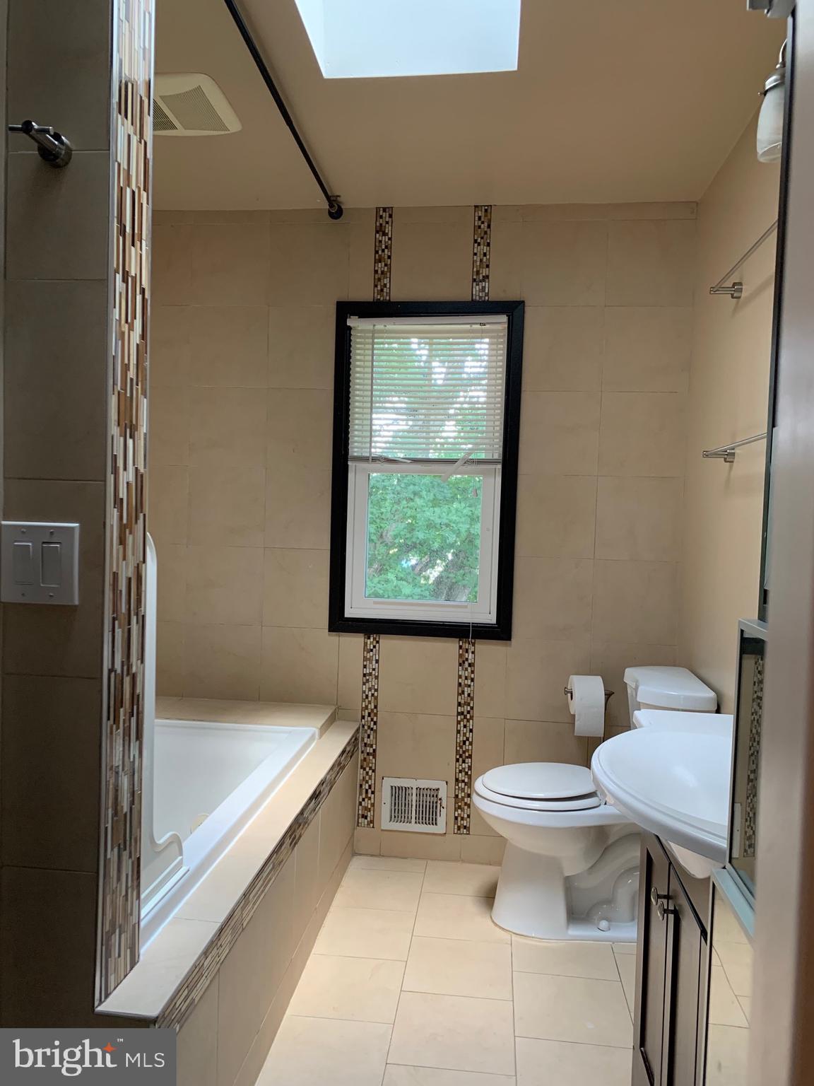 SHOUSE VILLAGE - Residential Lease