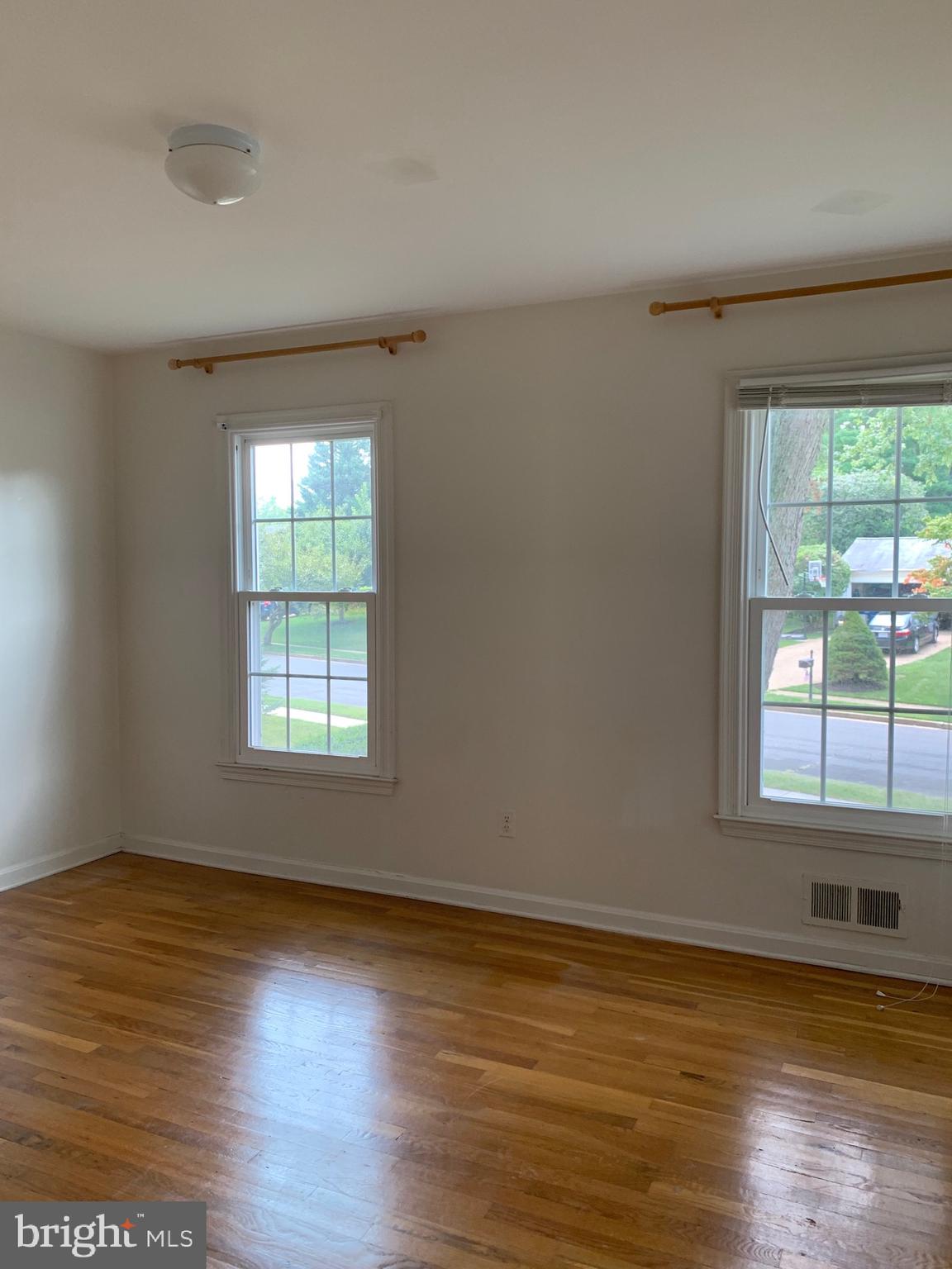 SHOUSE VILLAGE - Residential Lease