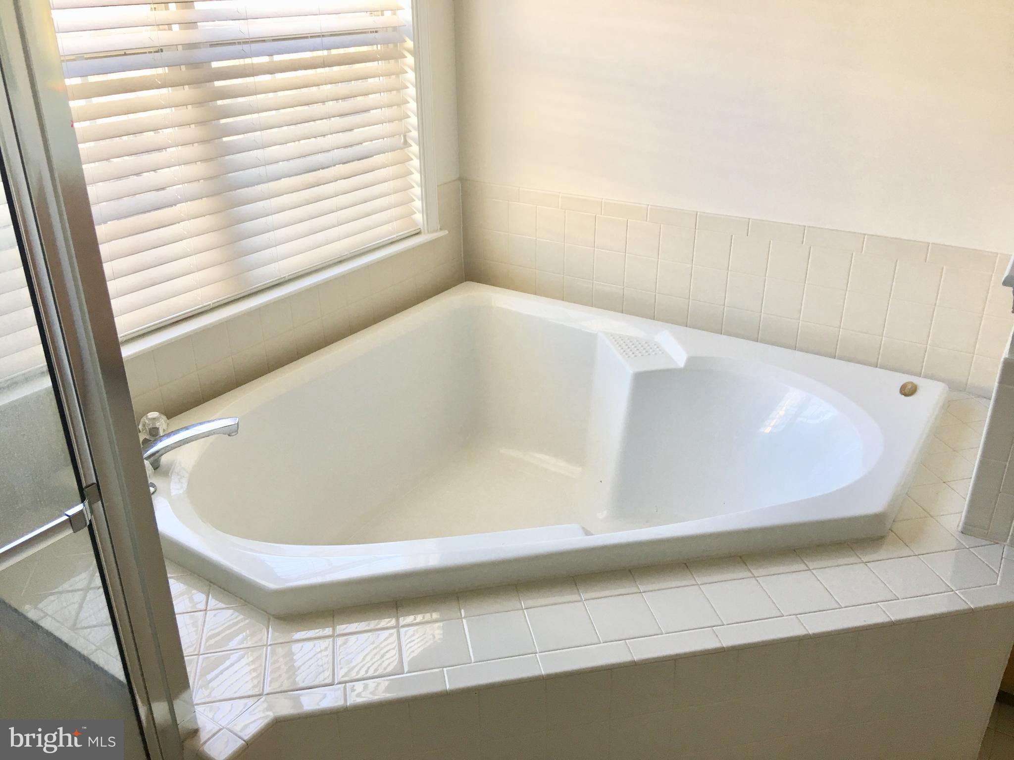 STONE RIDGE NORTH - Residential Lease