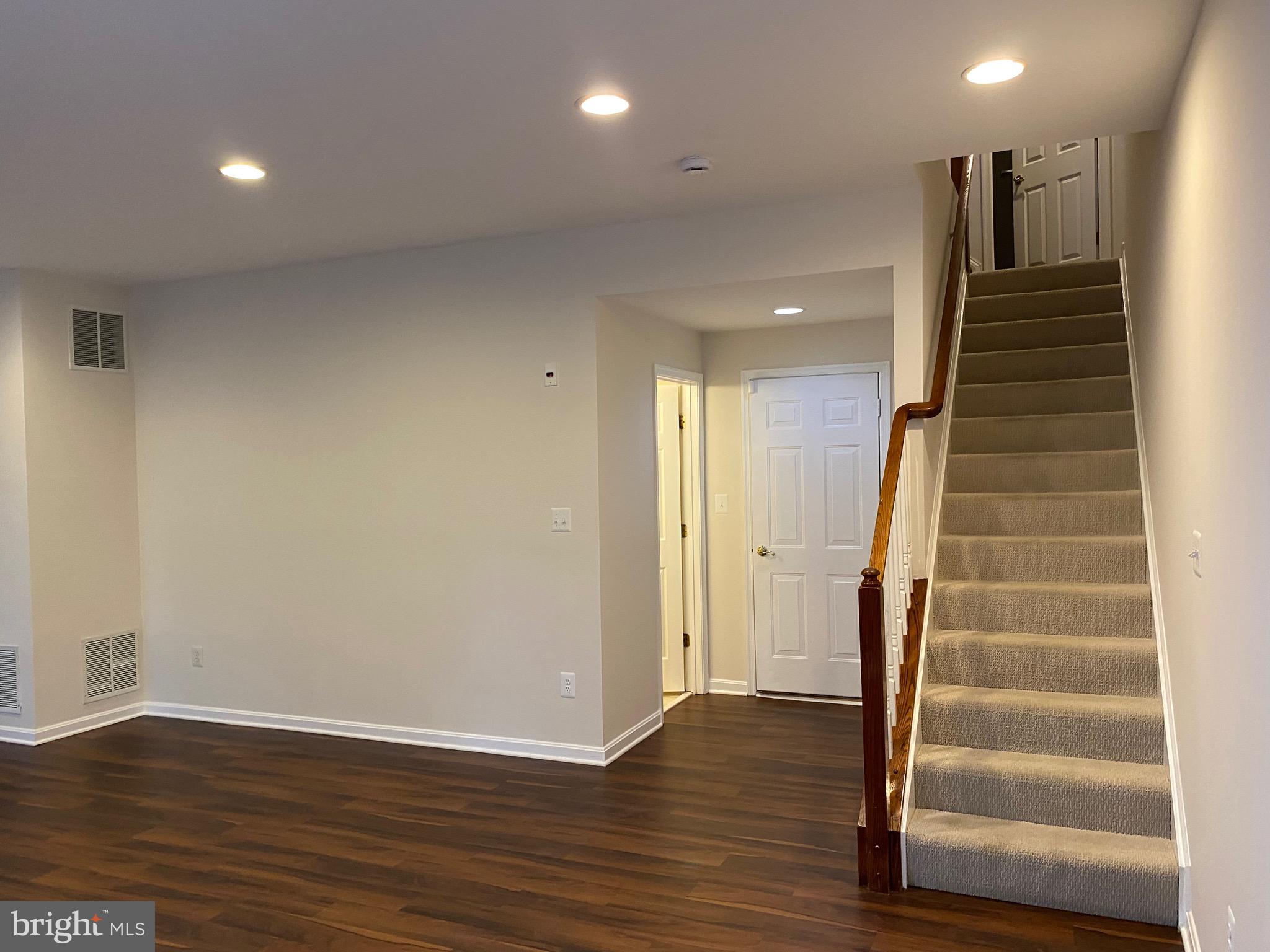 STONE RIDGE NORTH - Residential Lease