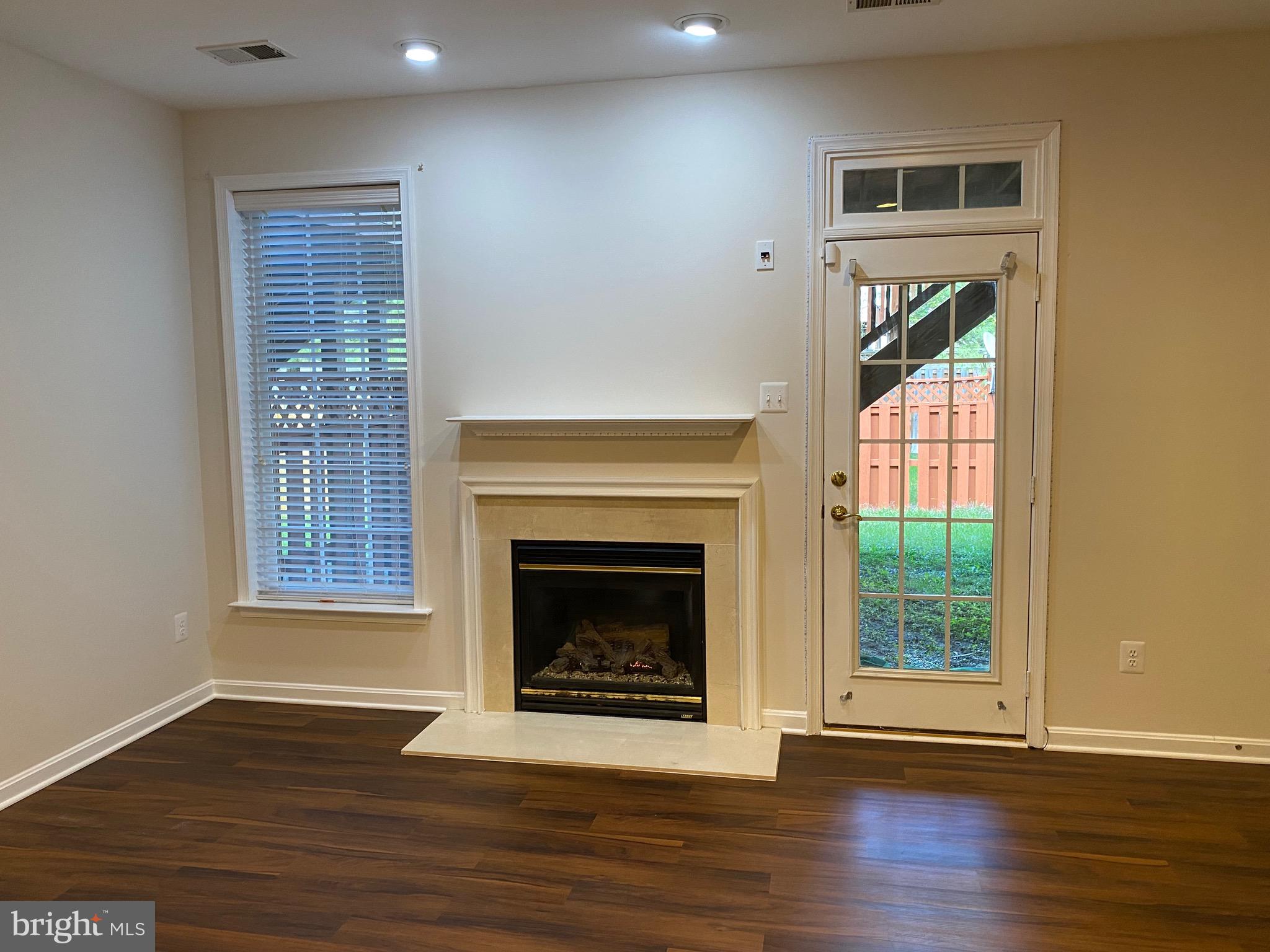 STONE RIDGE NORTH - Residential Lease