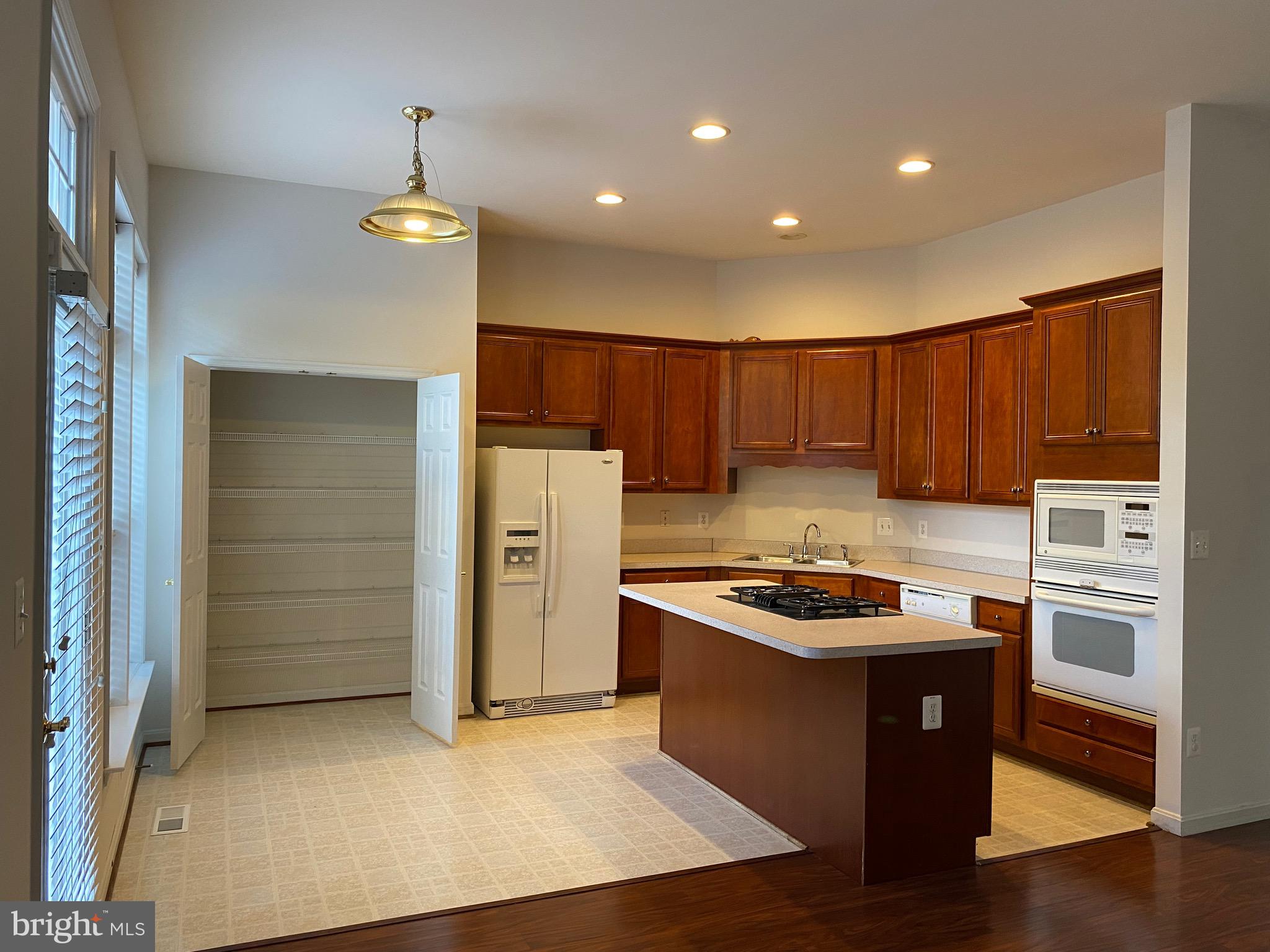 STONE RIDGE NORTH - Residential Lease