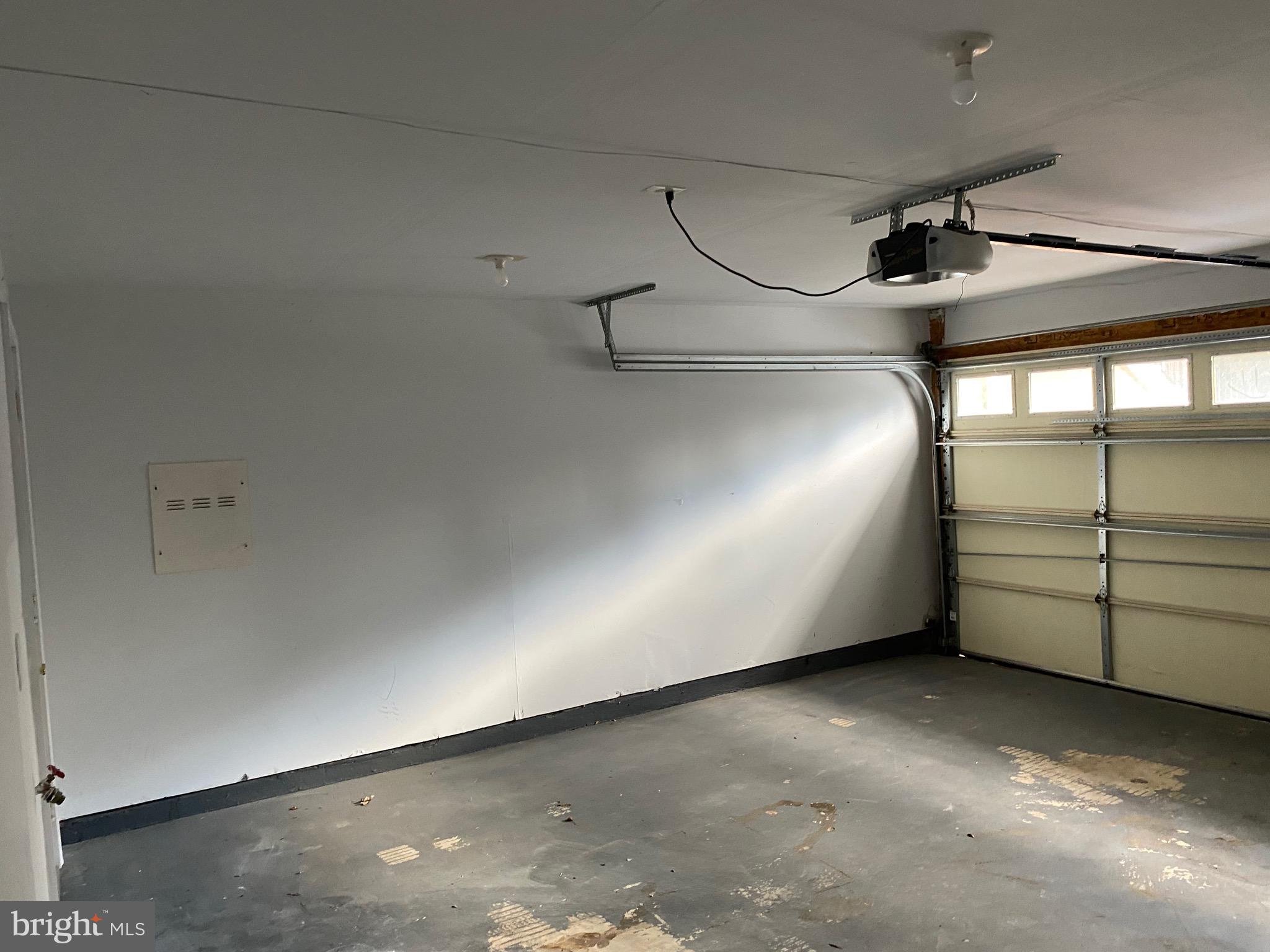 STONE RIDGE NORTH - Residential Lease