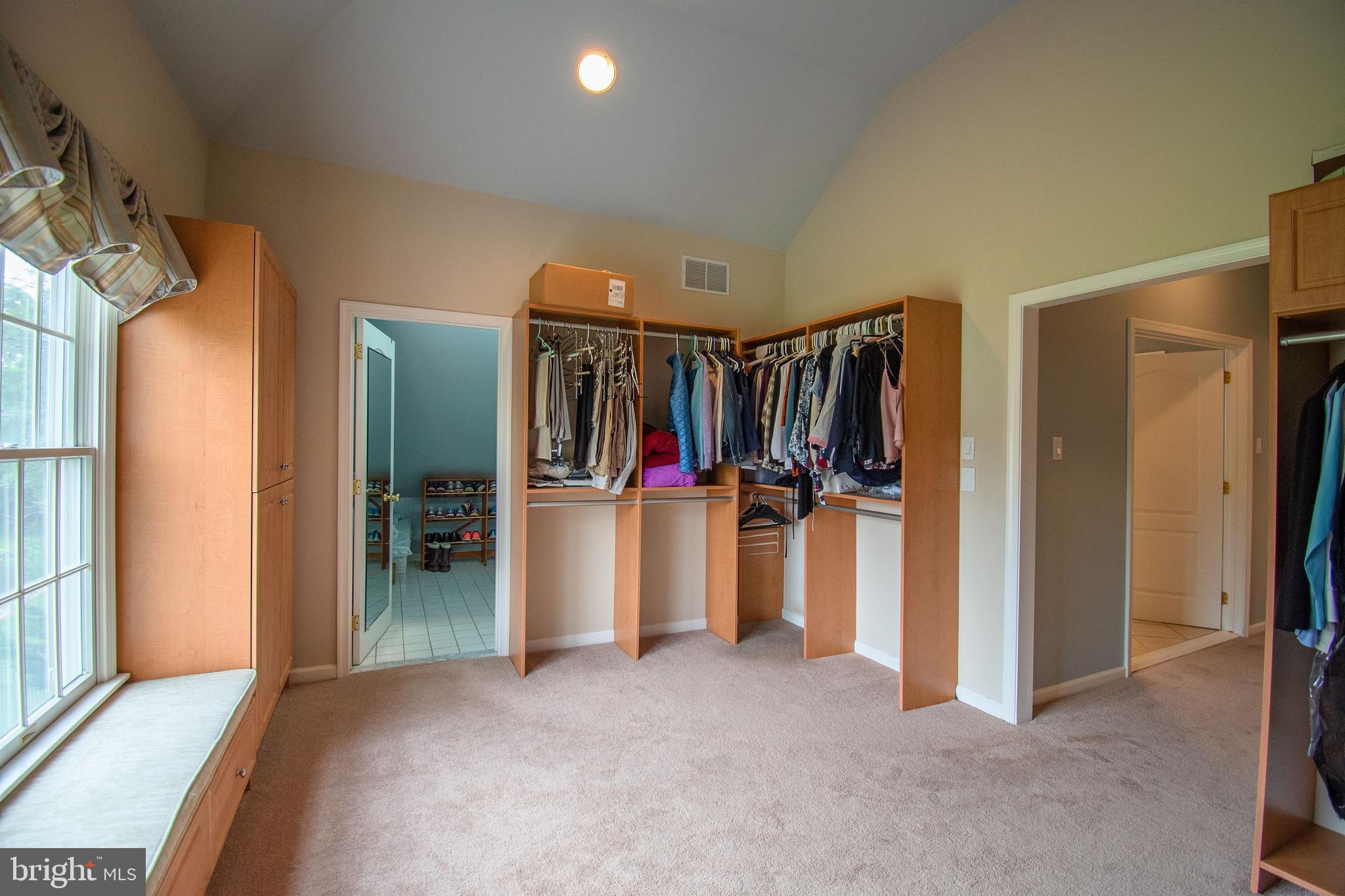 PICKERING CHASE - Residential