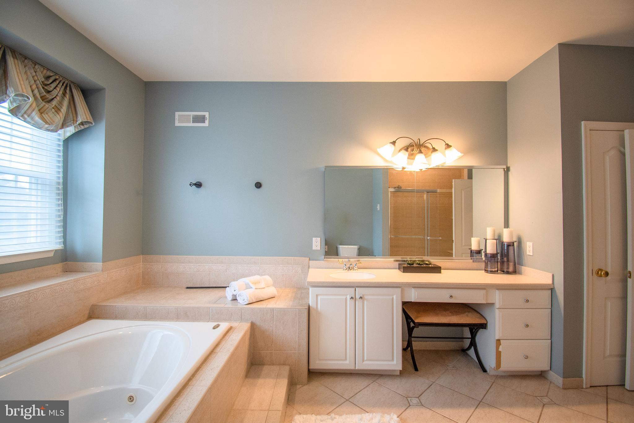 PICKERING CHASE - Residential