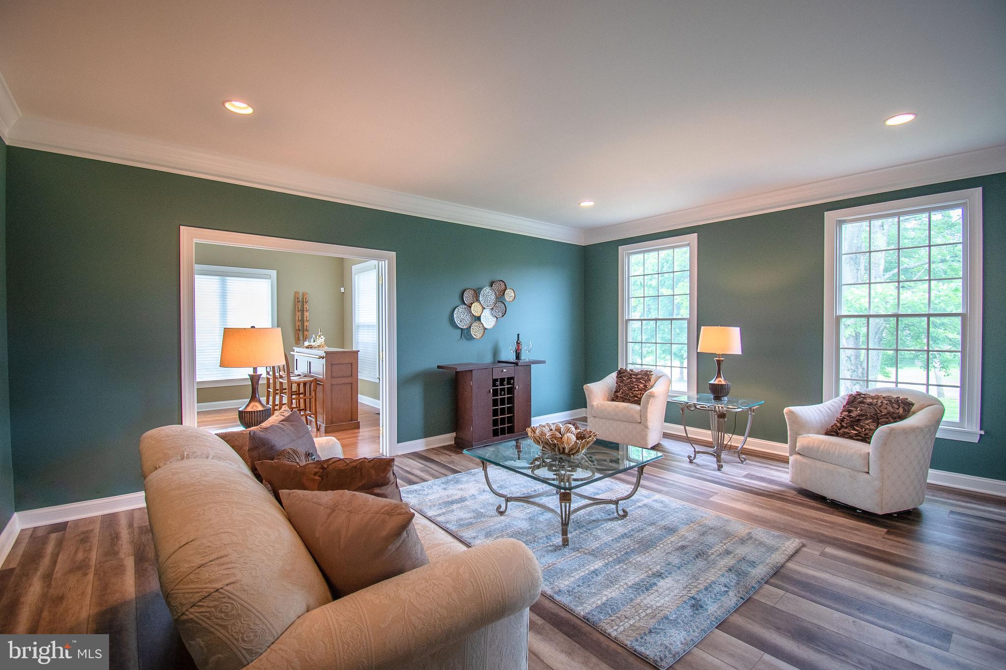 PICKERING CHASE - Residential