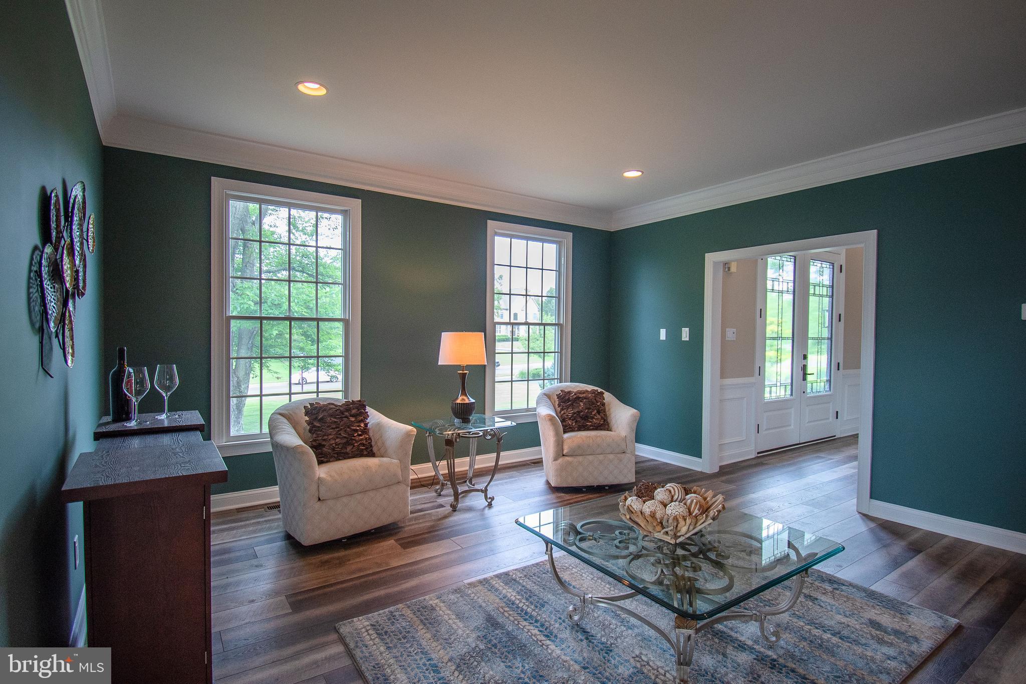 PICKERING CHASE - Residential