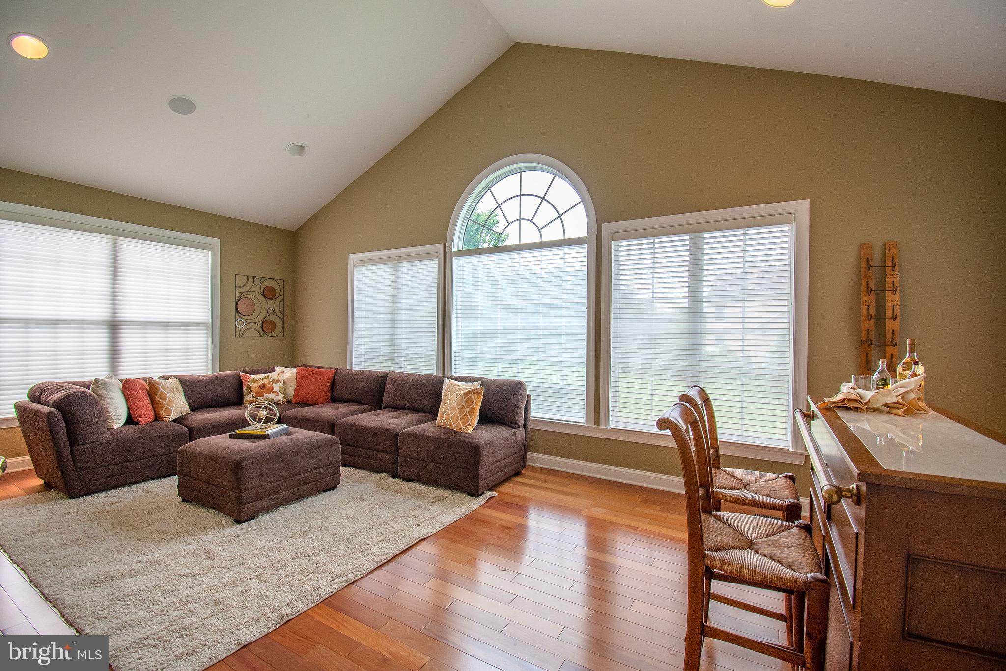 PICKERING CHASE - Residential