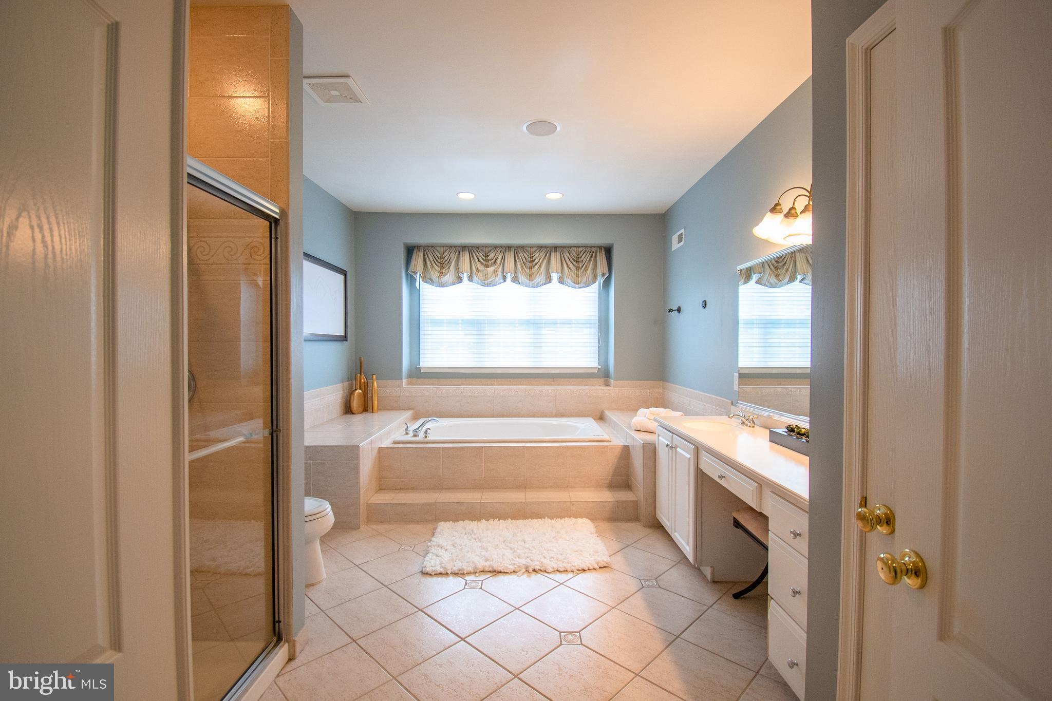 PICKERING CHASE - Residential