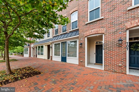 Photo of 709 Skippers Lane, ANNAPOLIS, MD 21401 (MLS # MDAA2149460)