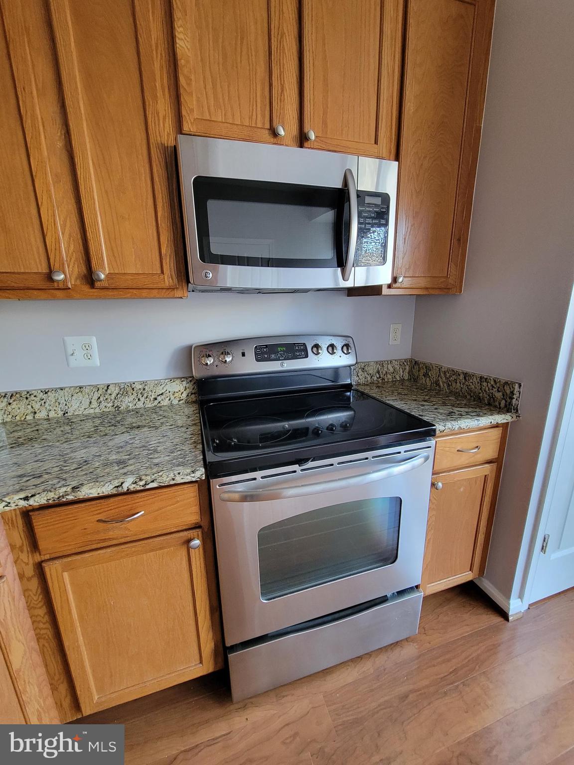 RUSSETT - Residential Lease