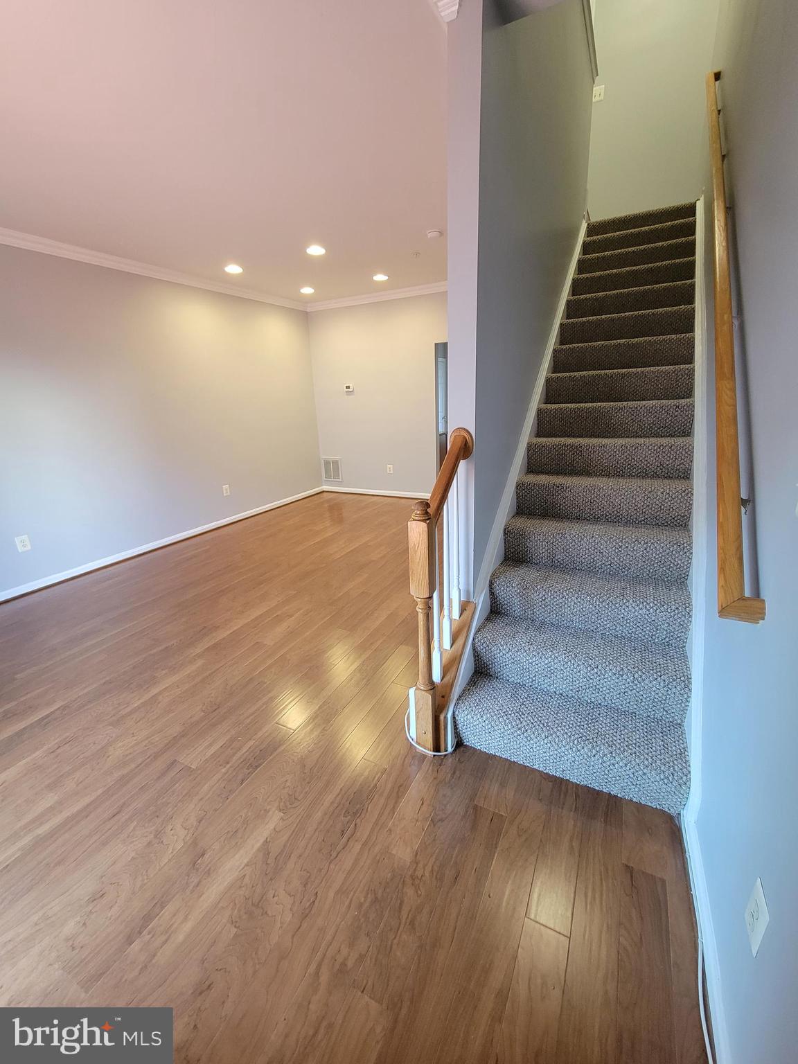 RUSSETT - Residential Lease