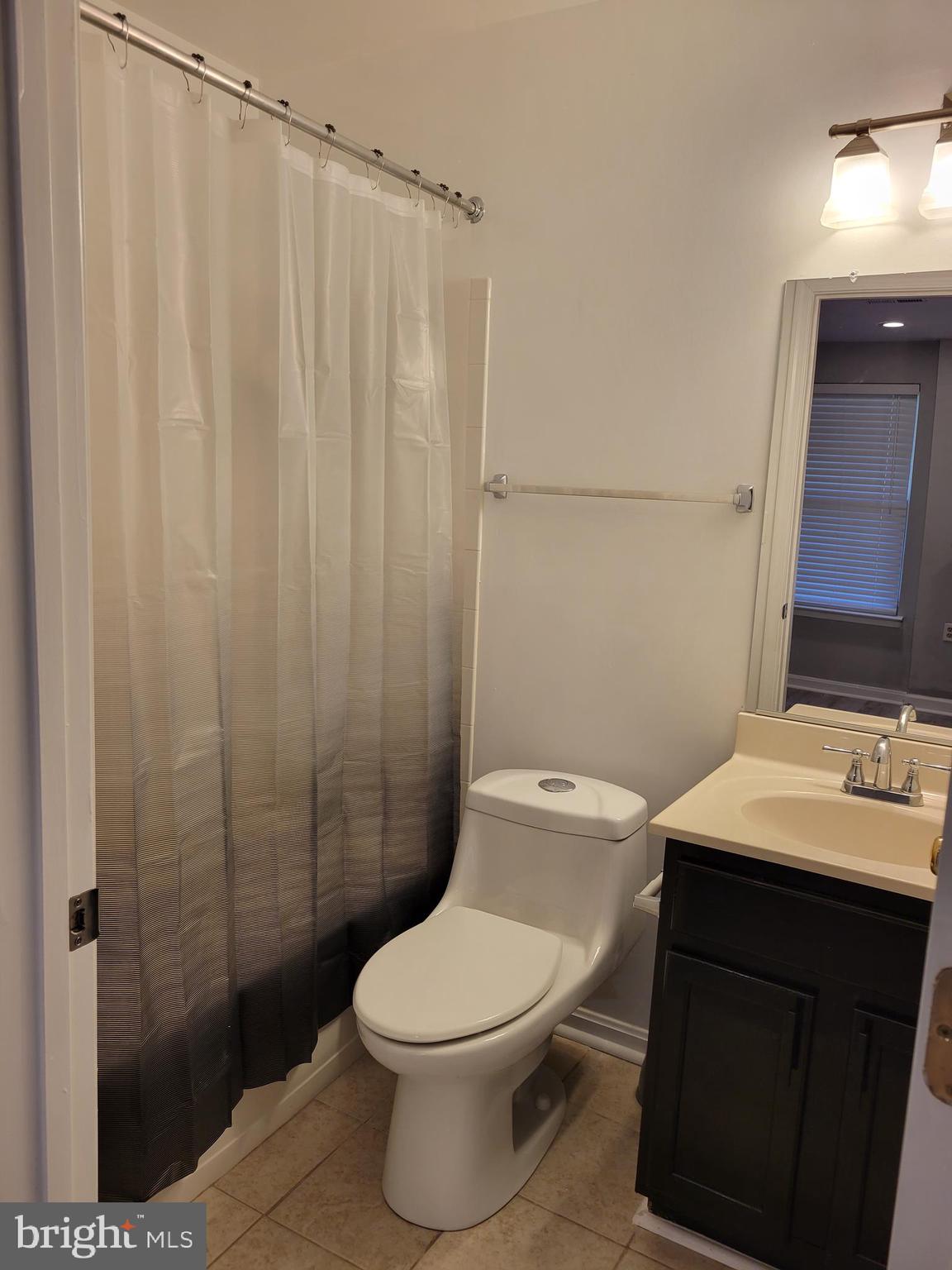 RUSSETT - Residential Lease