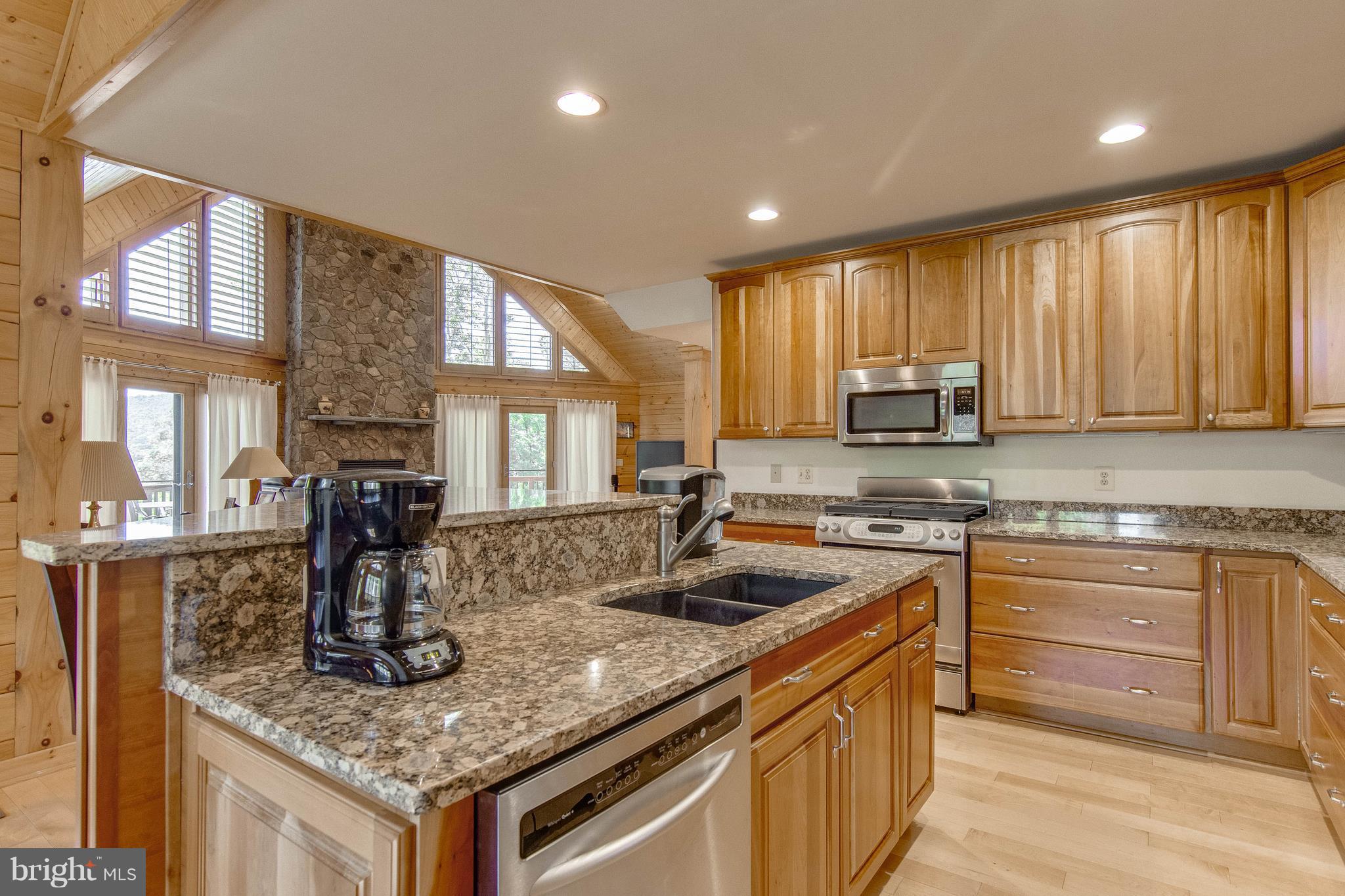 WINDING OAKS - Residential