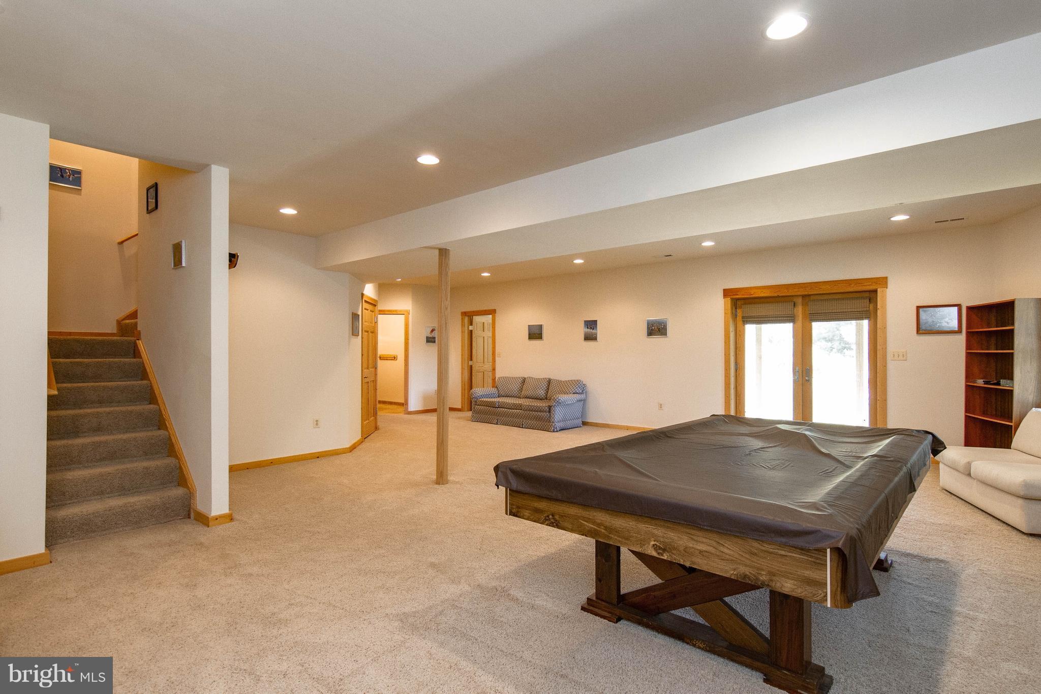 WINDING OAKS - Residential