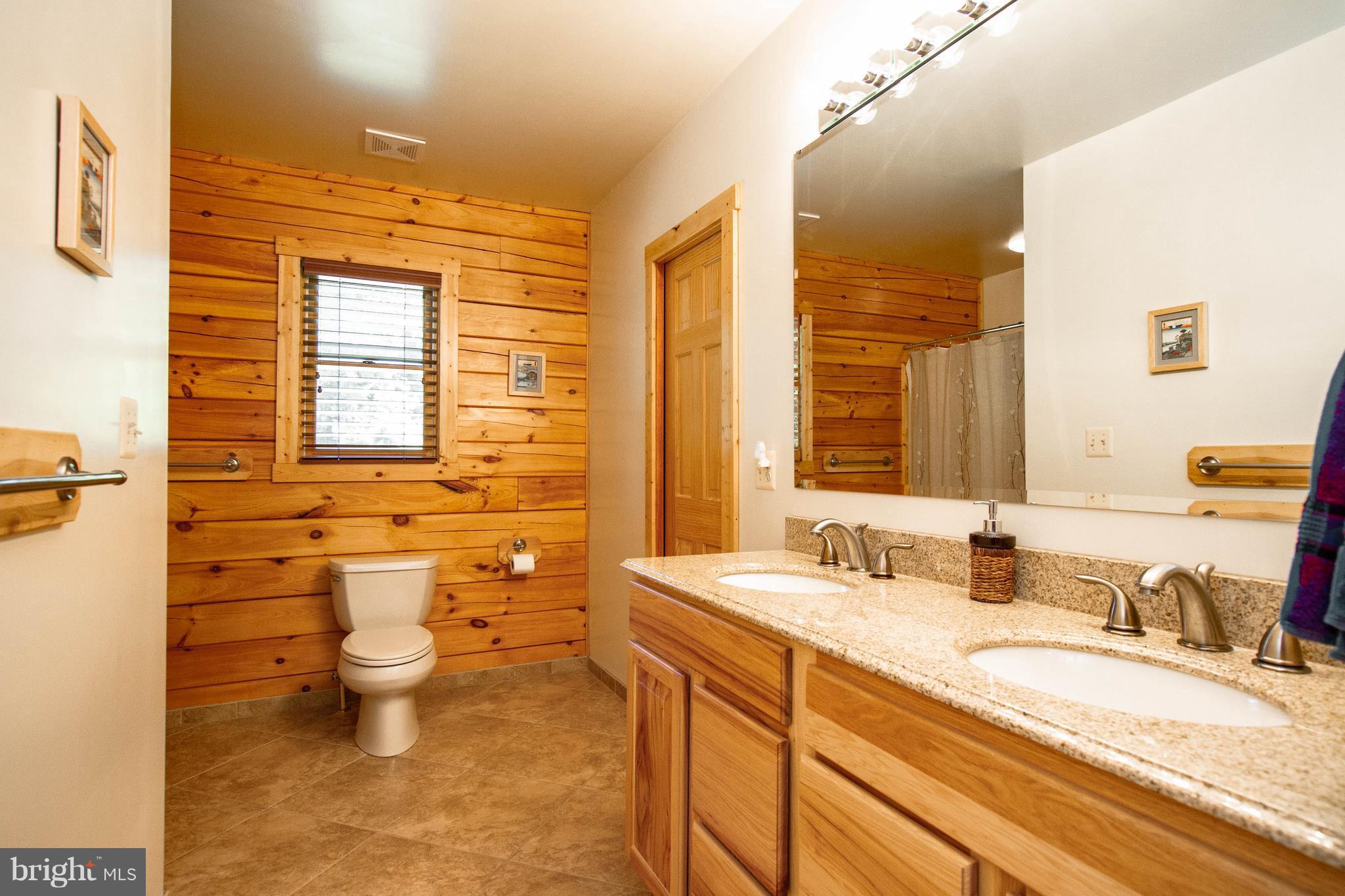 WINDING OAKS - Residential