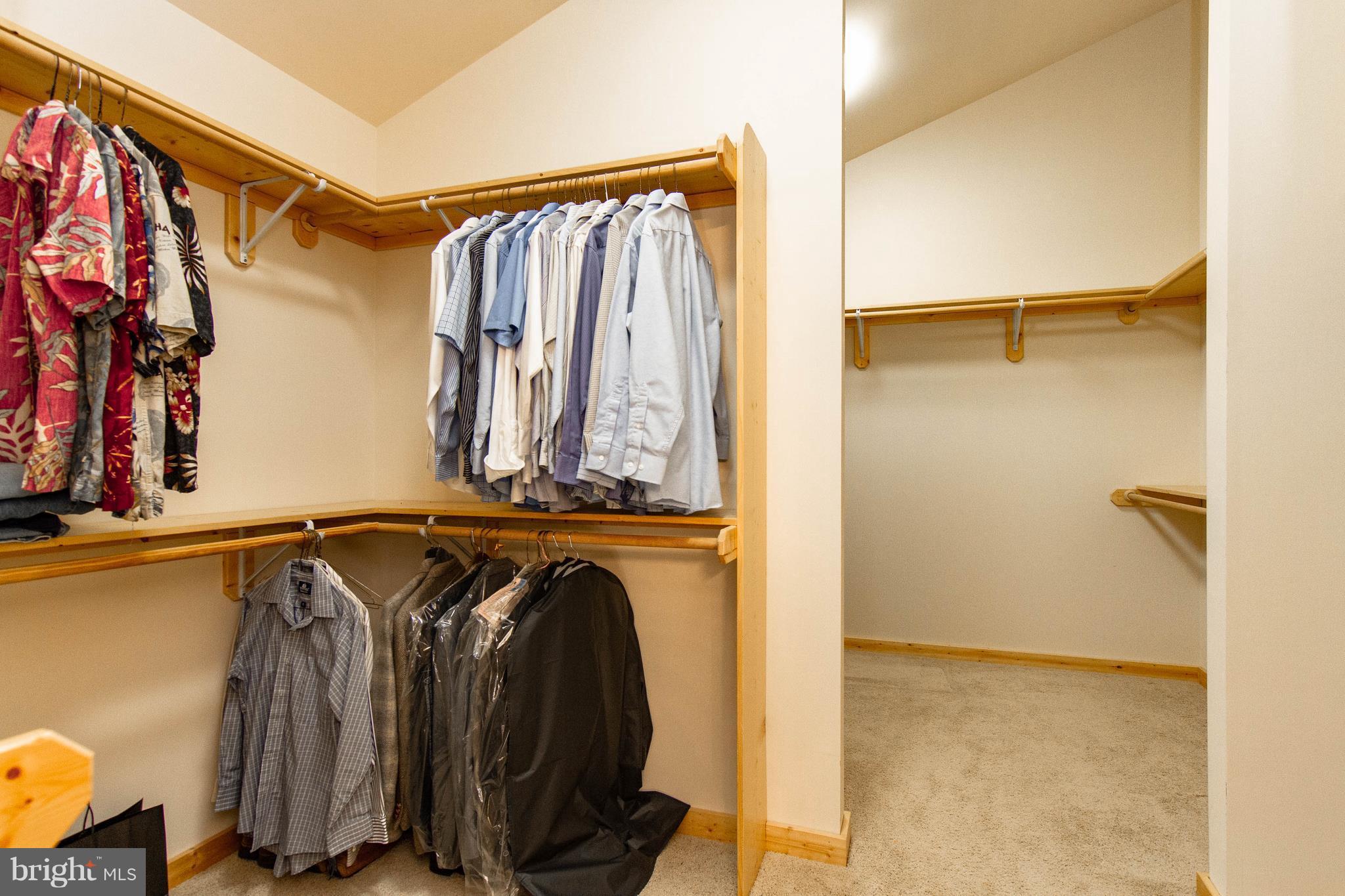 WINDING OAKS - Residential