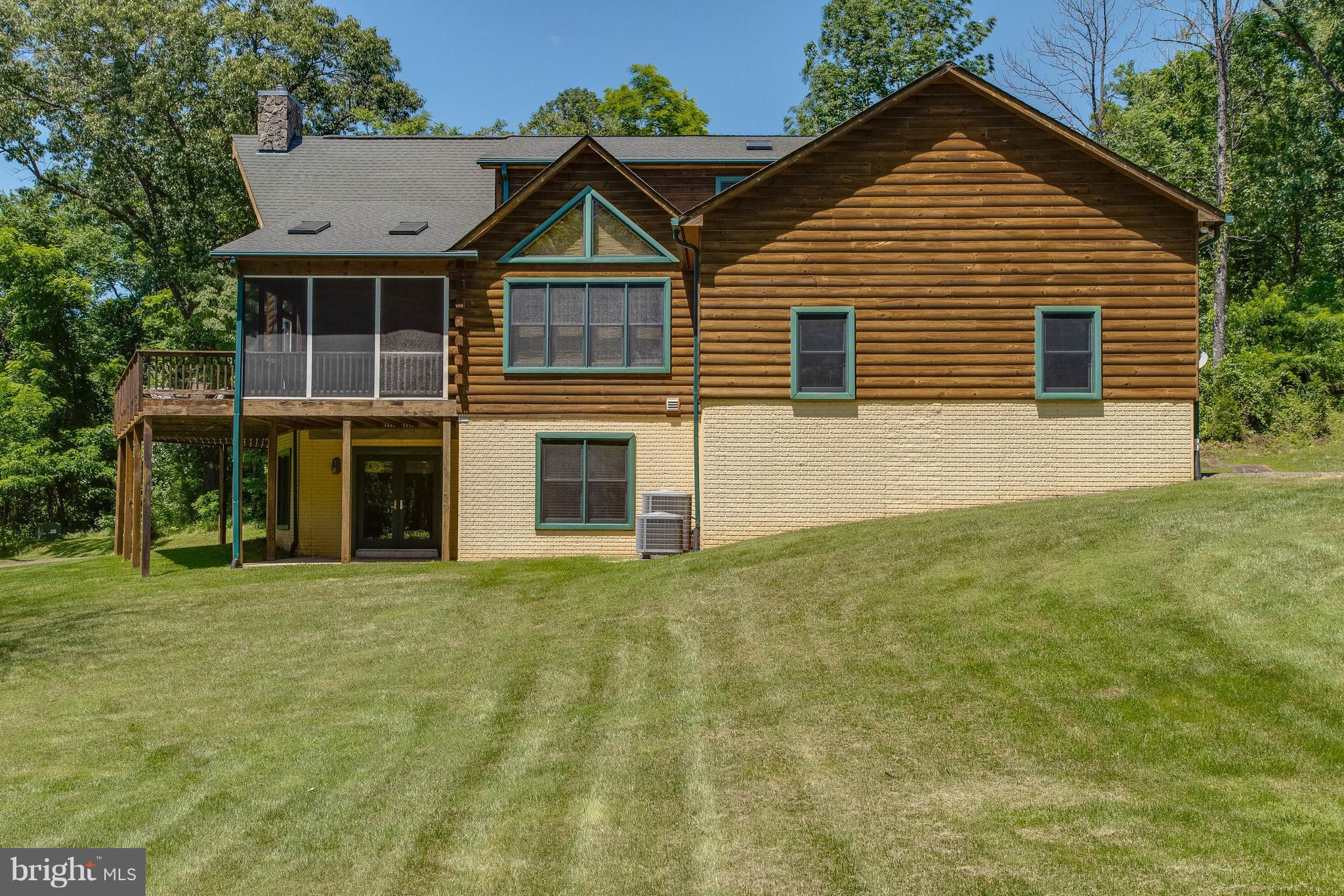 WINDING OAKS - Residential