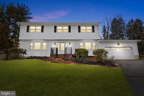 17 Yeger Road, Princeton Junction, NJ 08550 - MLS#: NJME2072832