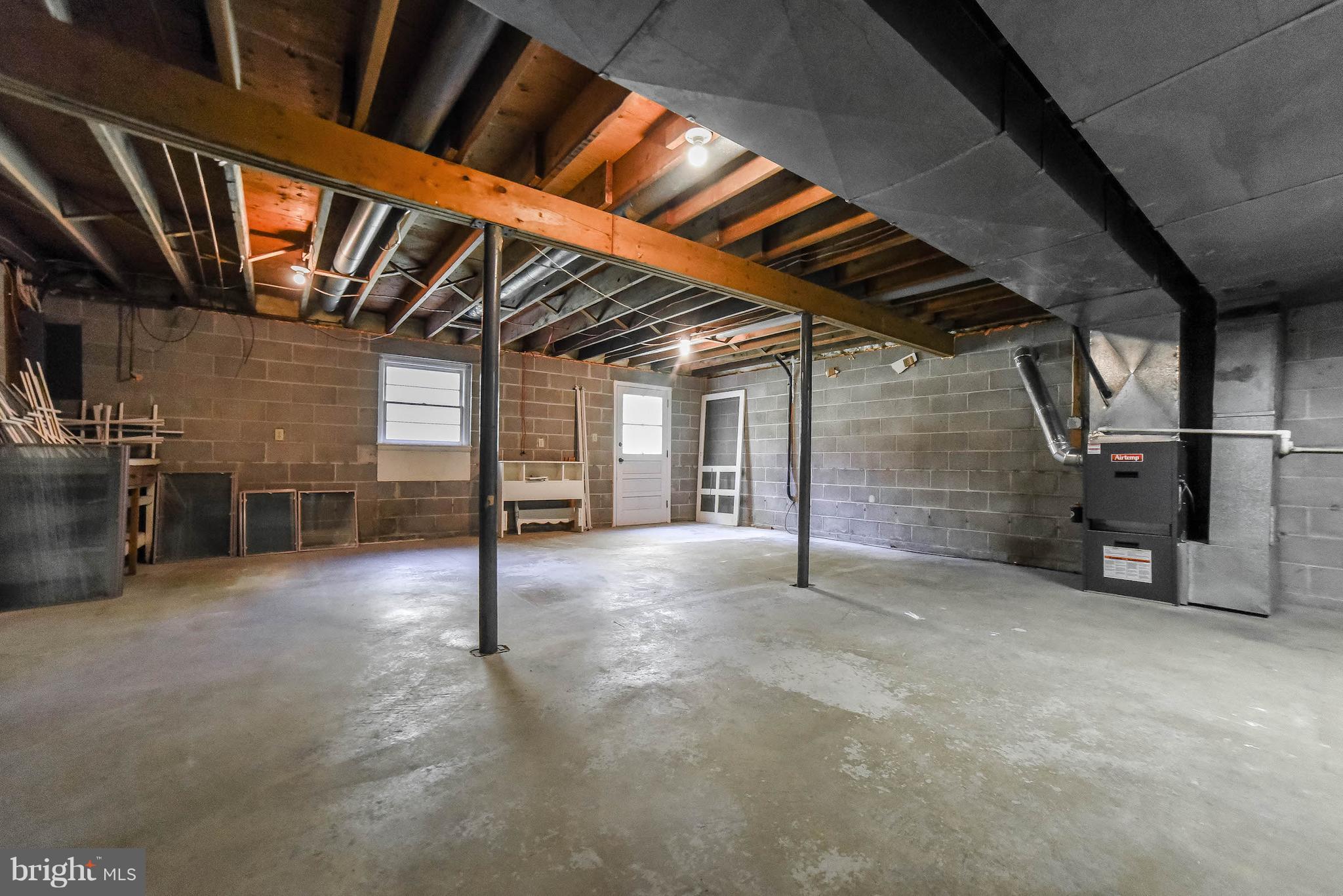 TOWN CREEK - Residential