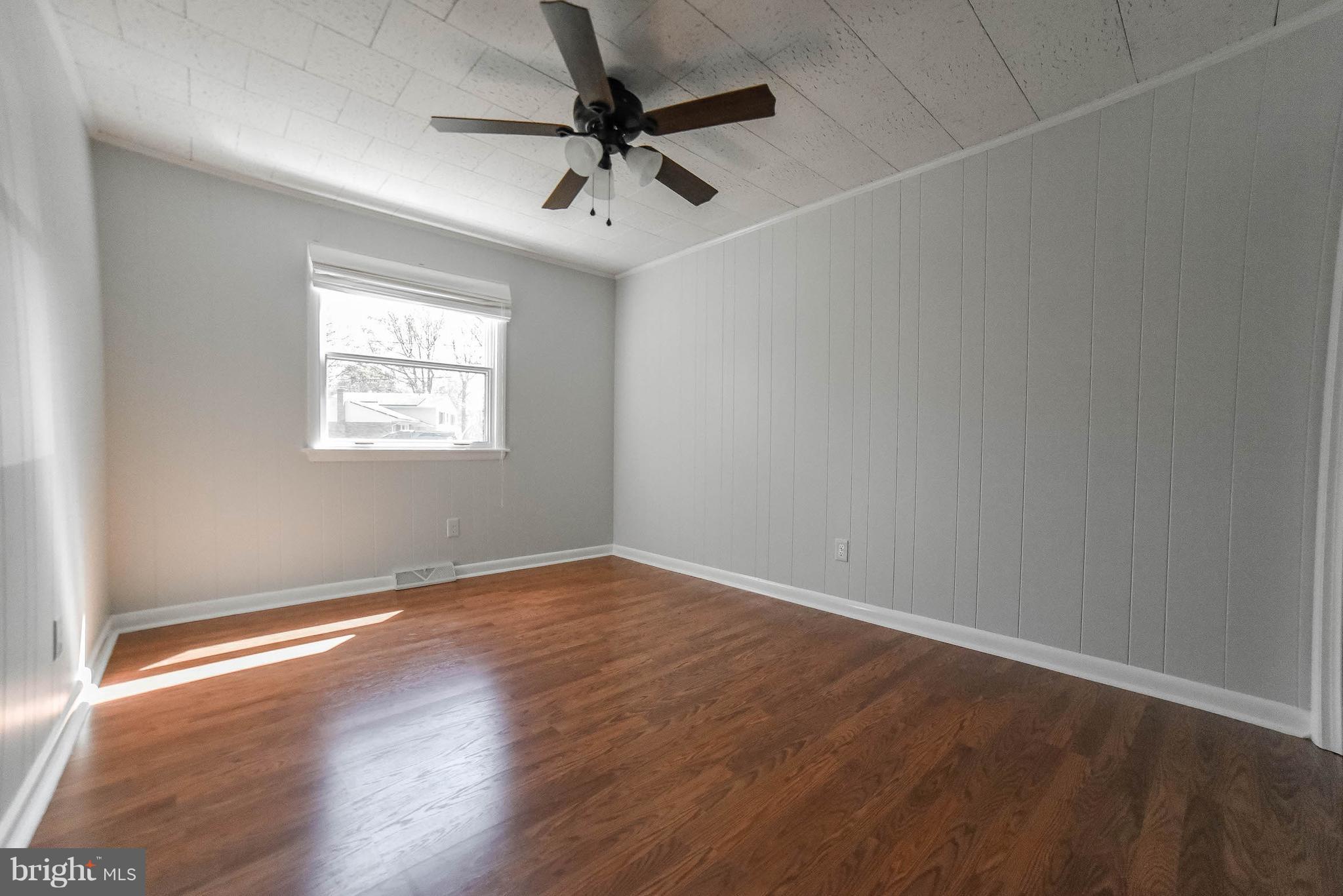 TOWN CREEK - Residential