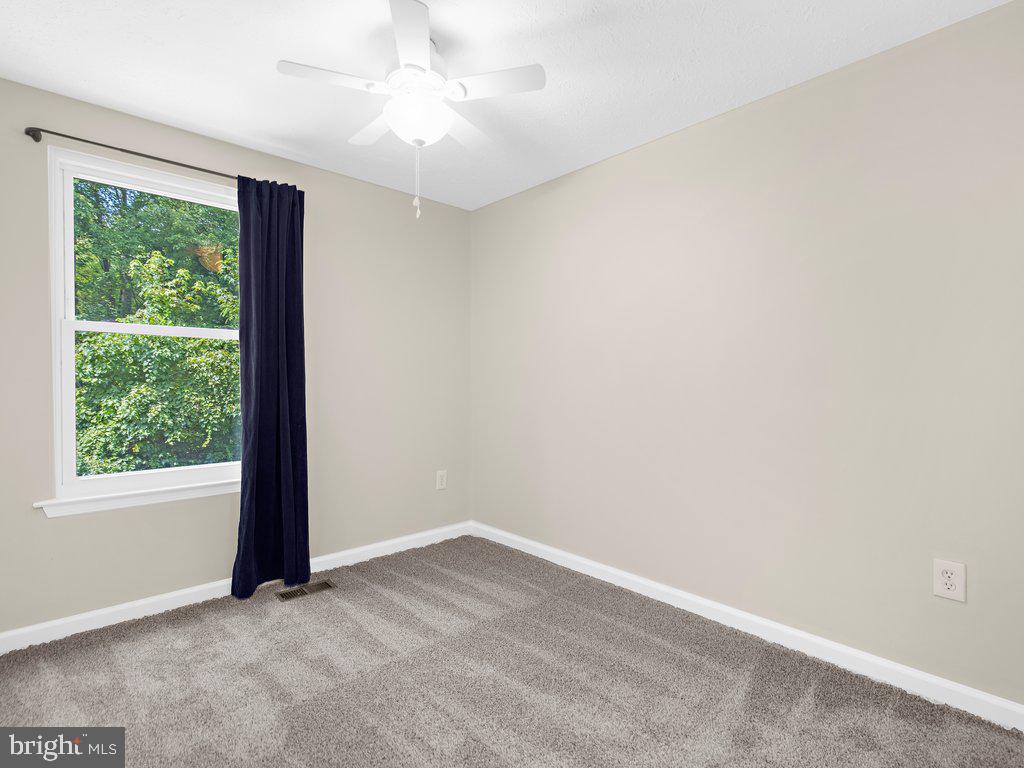 ASBURY WOODS - Residential