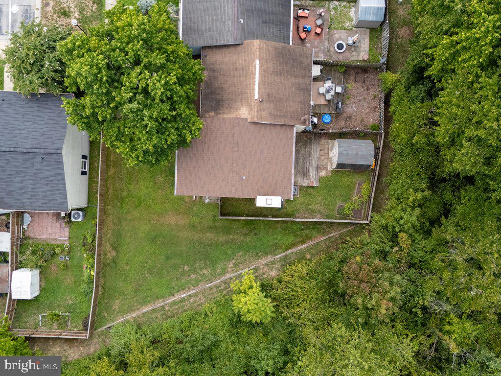 ASBURY WOODS - Residential