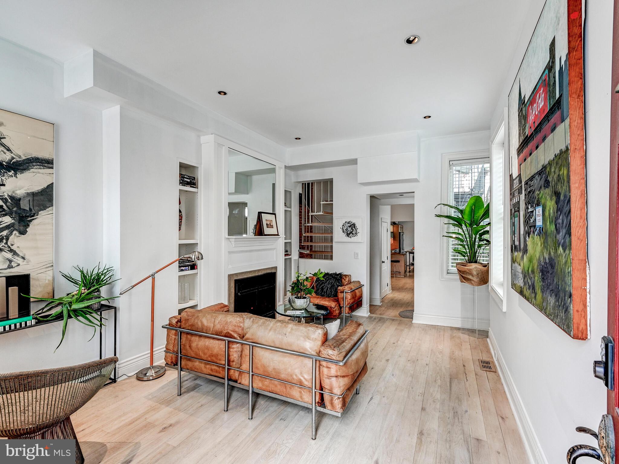 BUTCHERS HILL - Residential