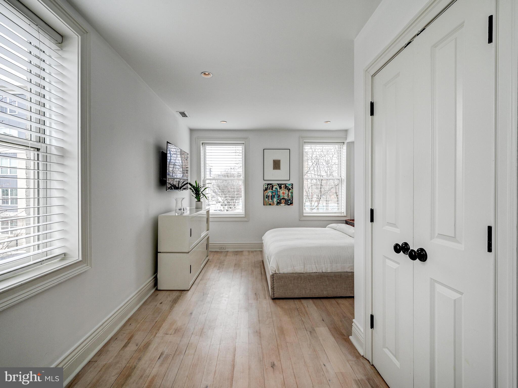 BUTCHERS HILL - Residential