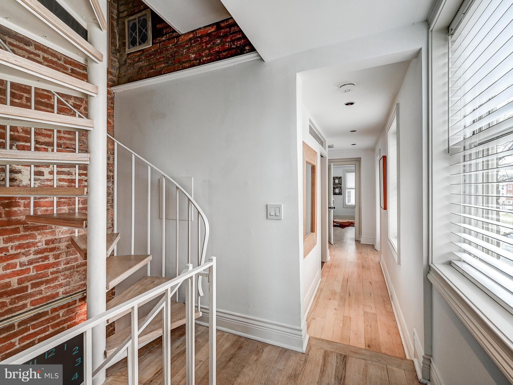 BUTCHERS HILL - Residential