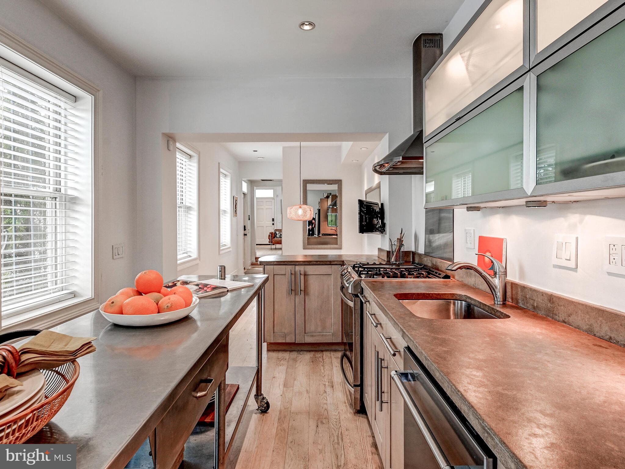 BUTCHERS HILL - Residential