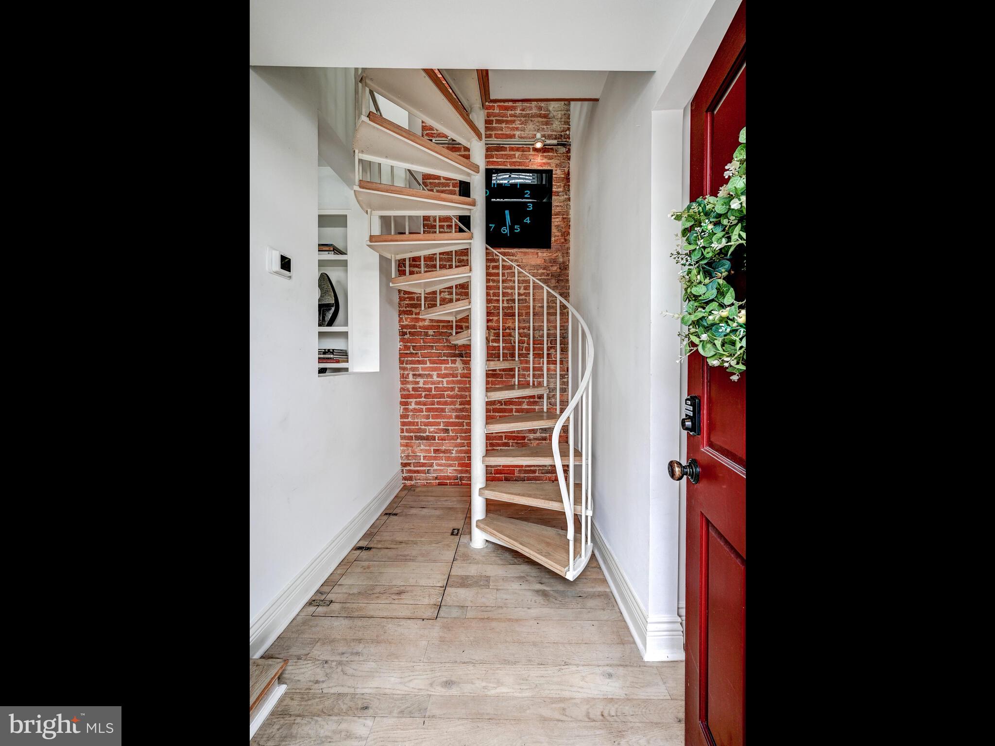 BUTCHERS HILL - Residential