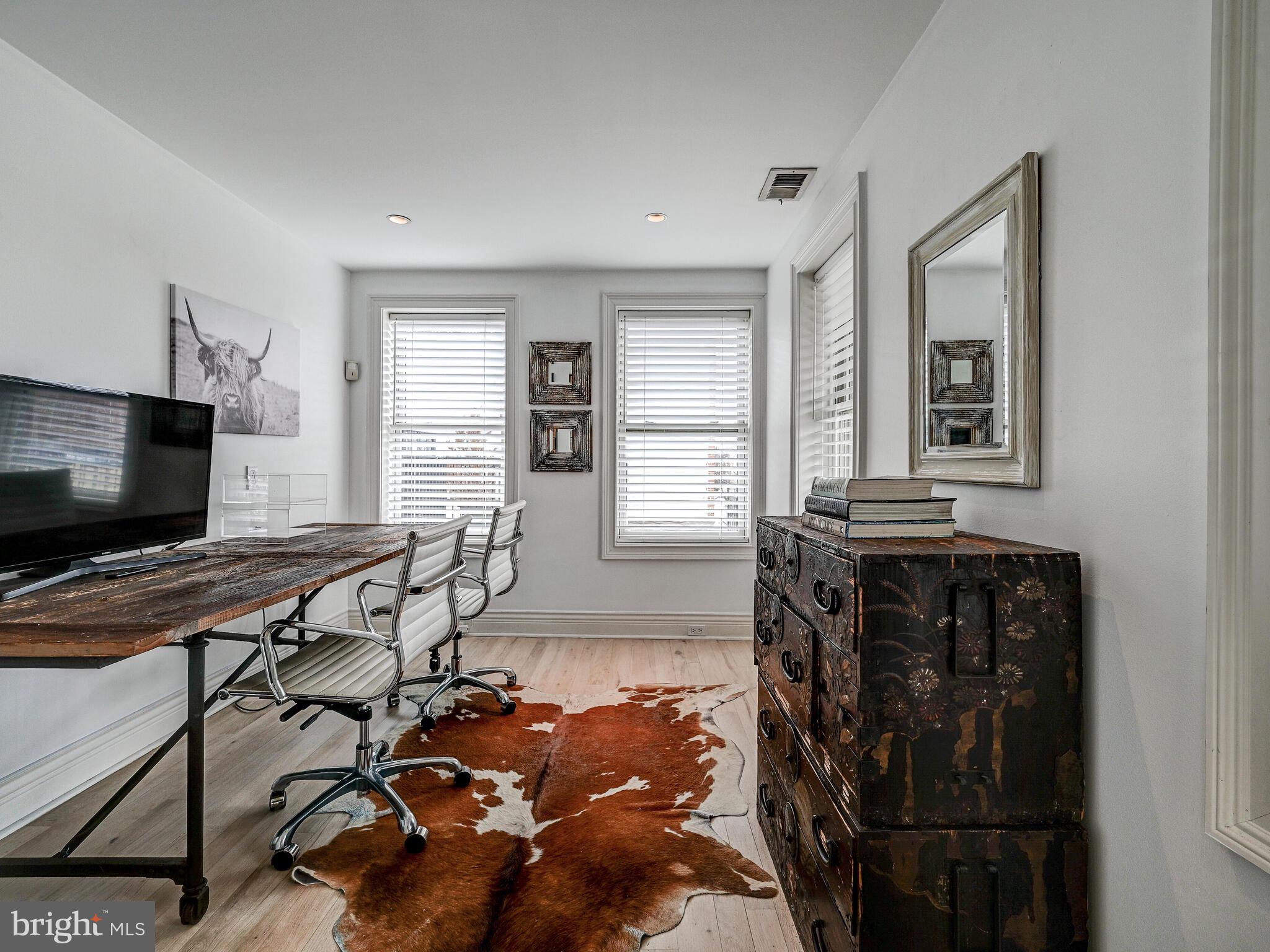 BUTCHERS HILL - Residential