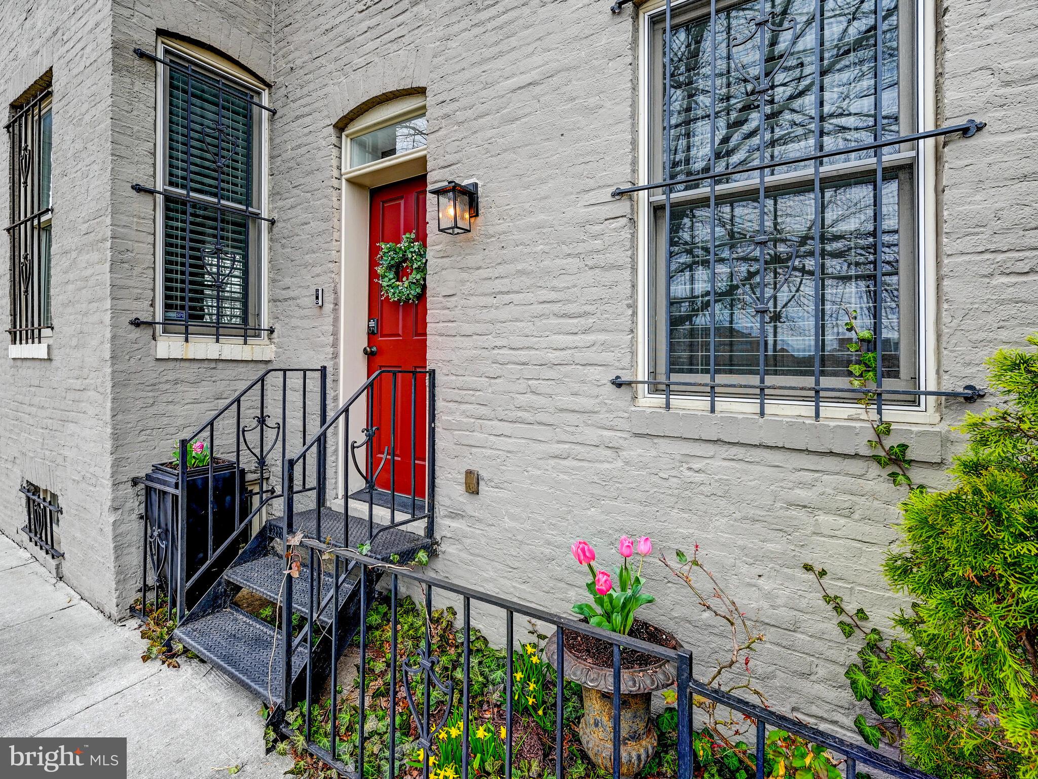 BUTCHERS HILL - Residential