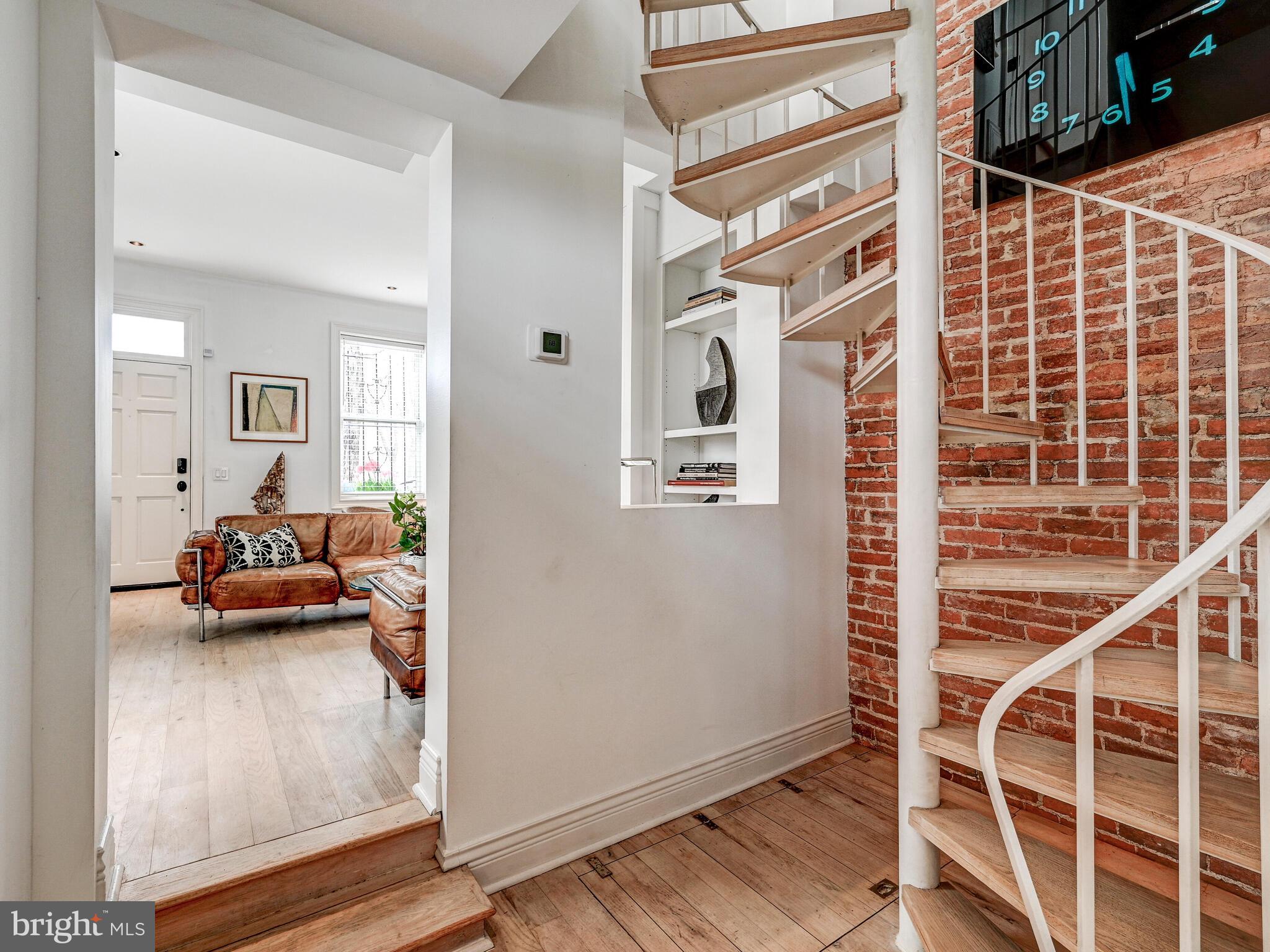 BUTCHERS HILL - Residential