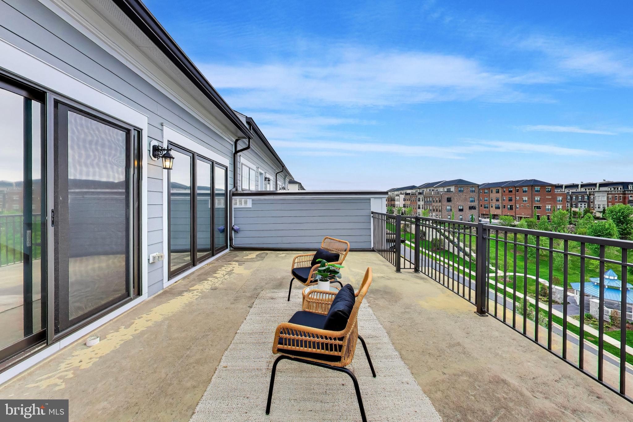 POTOMAC OVERLOOK - Residential