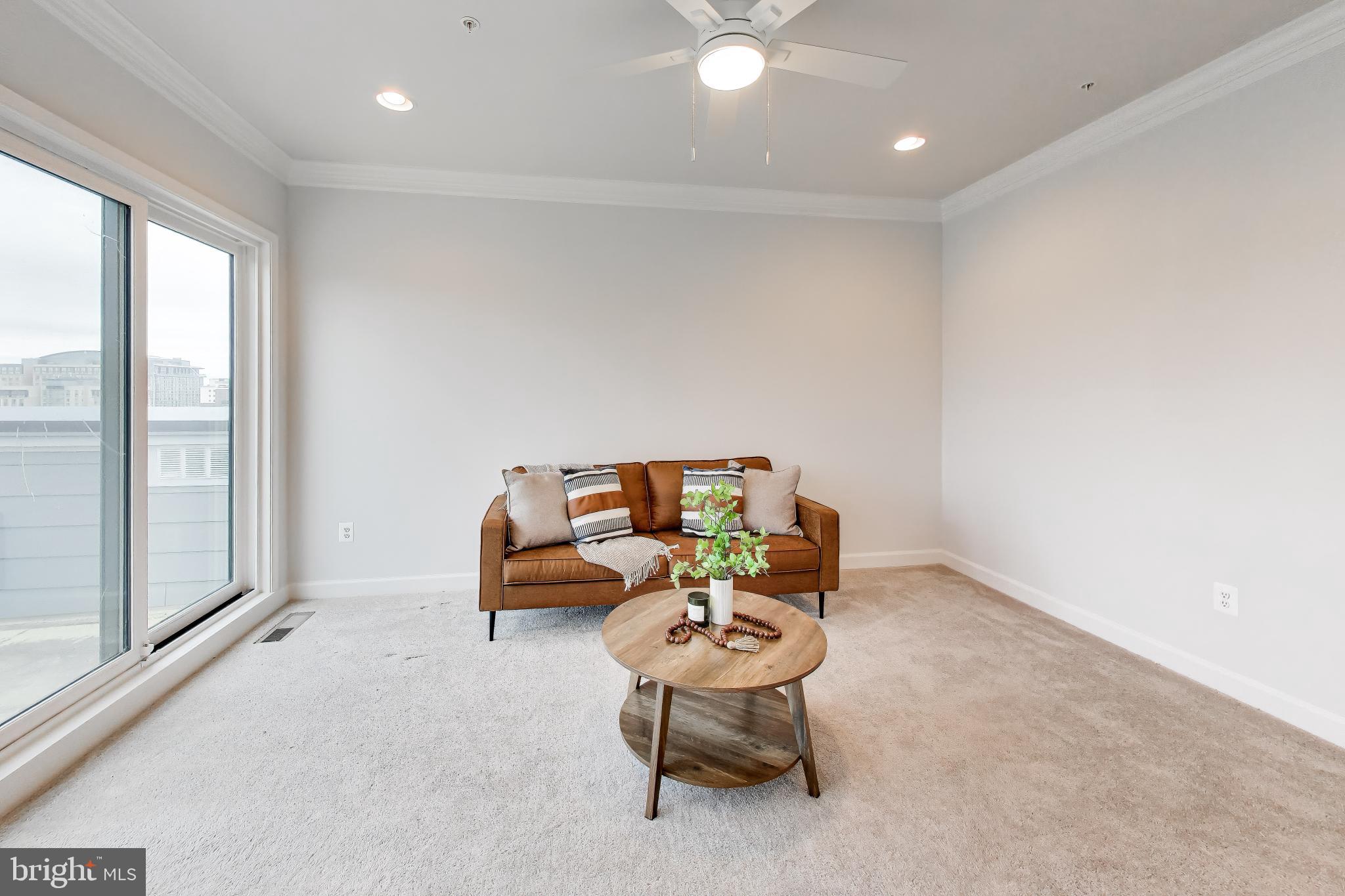 POTOMAC OVERLOOK - Residential