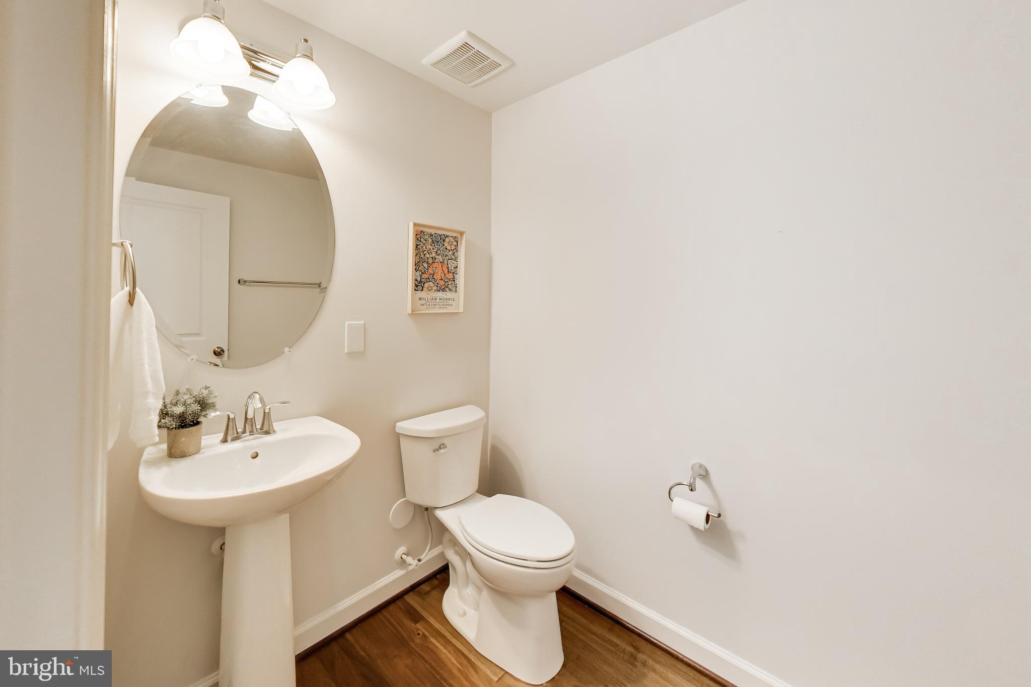 POTOMAC OVERLOOK - Residential