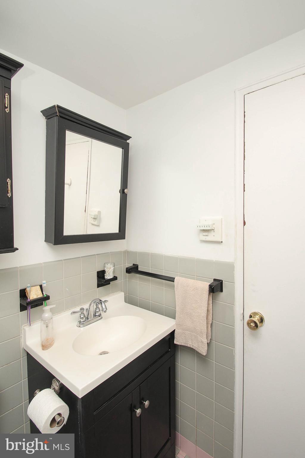 RITTENHOUSE SQUARE - Residential Lease