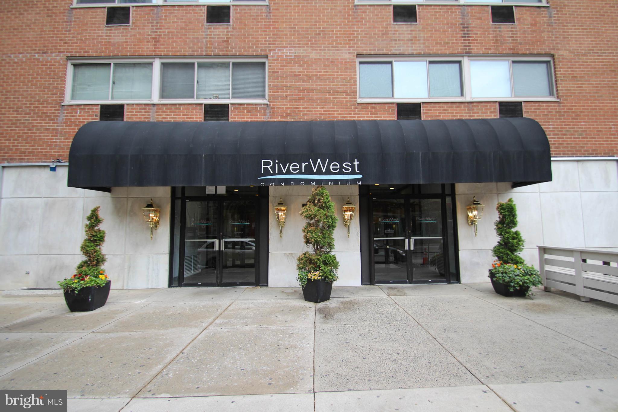 RITTENHOUSE SQUARE - Residential Lease
