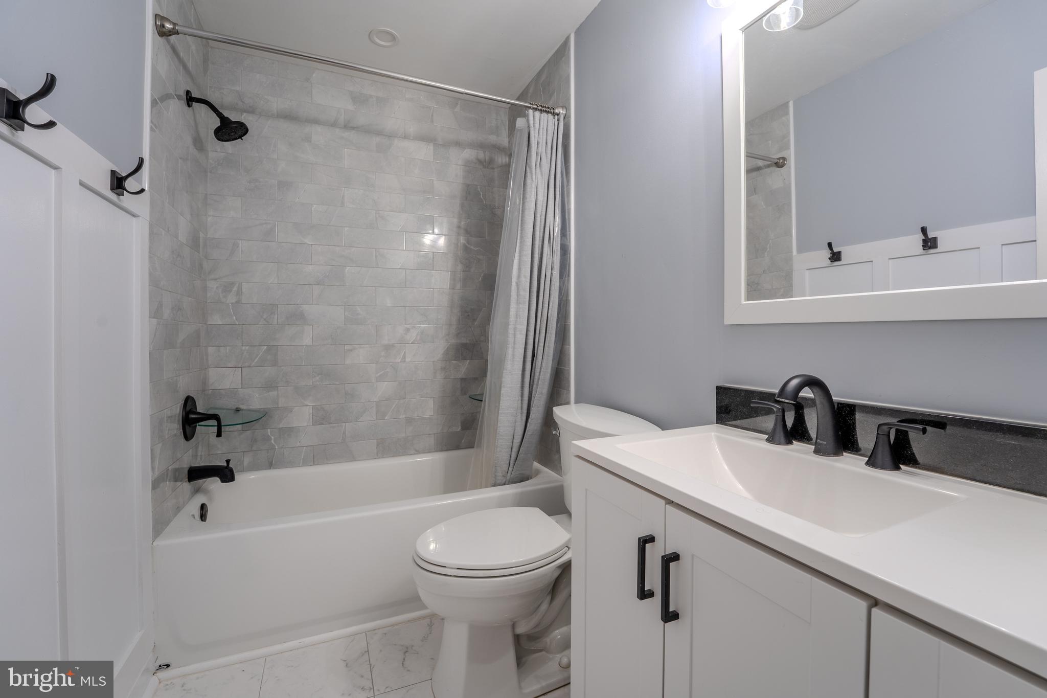 GREENFIELD - Residential Lease