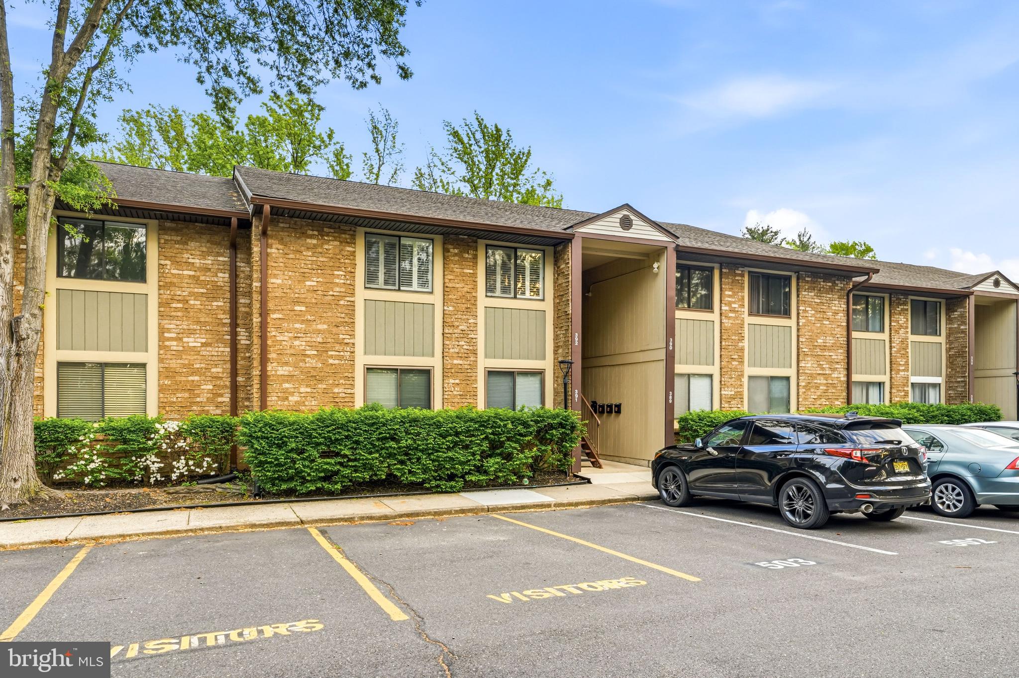 115 E KINGS HIGHWAY #392