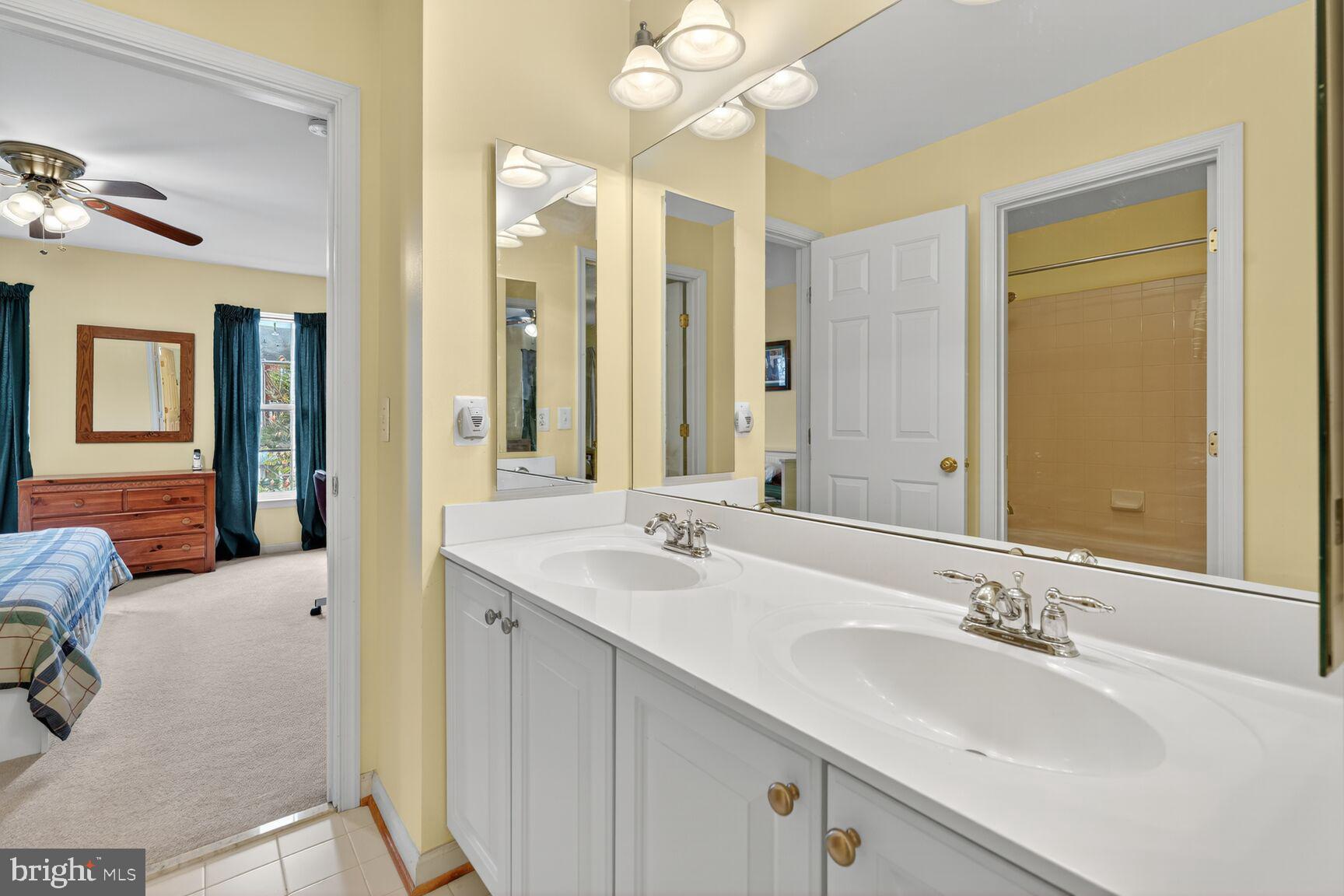 LORTON VALLEY - Residential