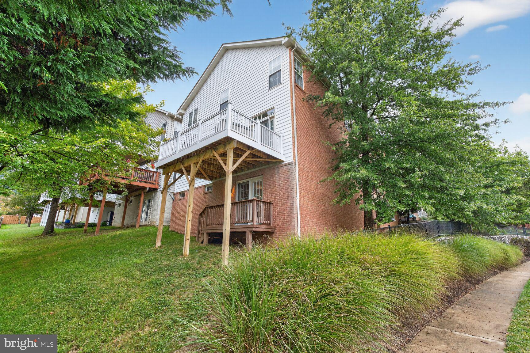 LORTON VALLEY - Residential