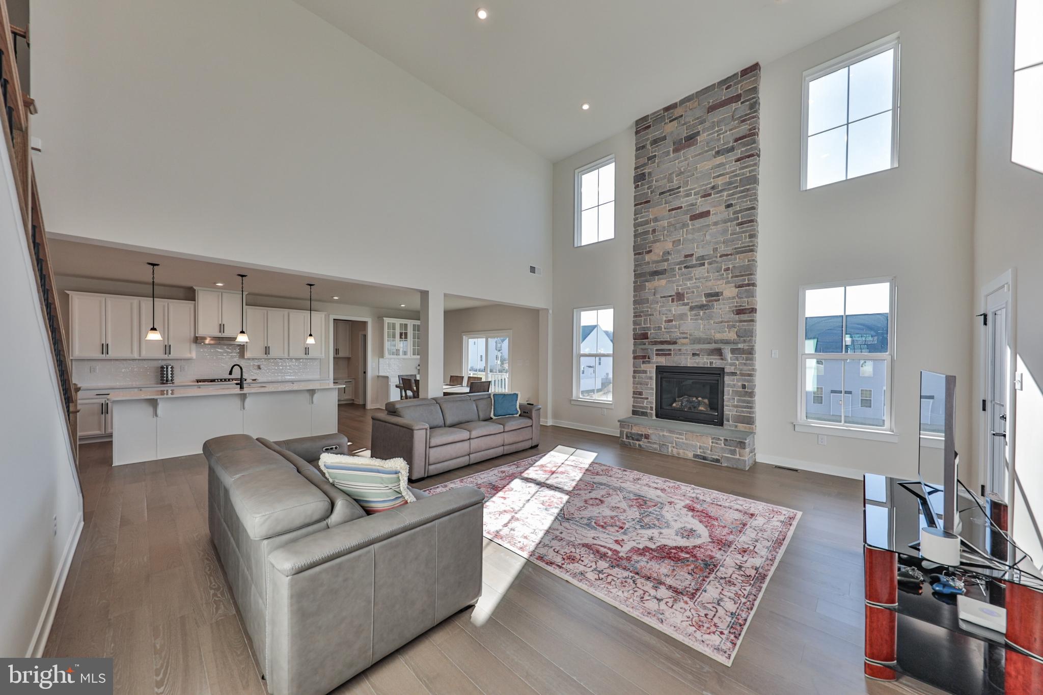 ESTATES AT SAUCON VALLEY - Residential