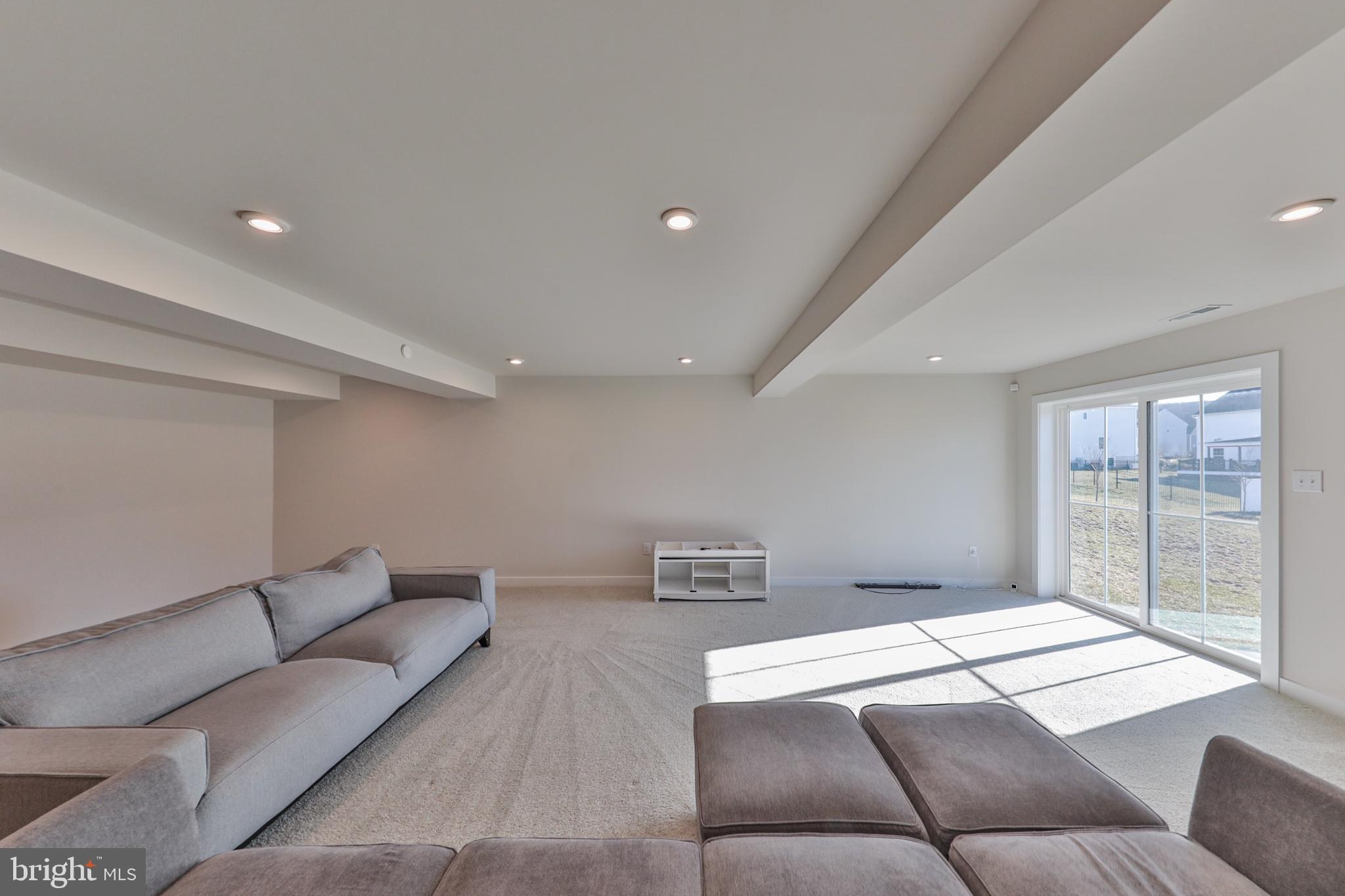 ESTATES AT SAUCON VALLEY - Residential